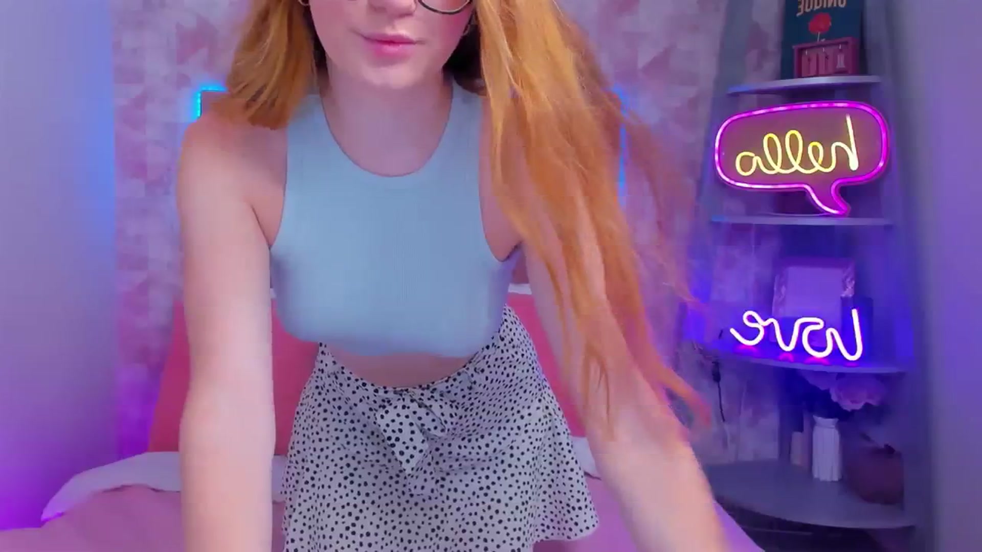 Gallery image thumbnail from MiyaFoxy's myfreecams stream on, 08/14/2023, 12:28 image 12 of 20