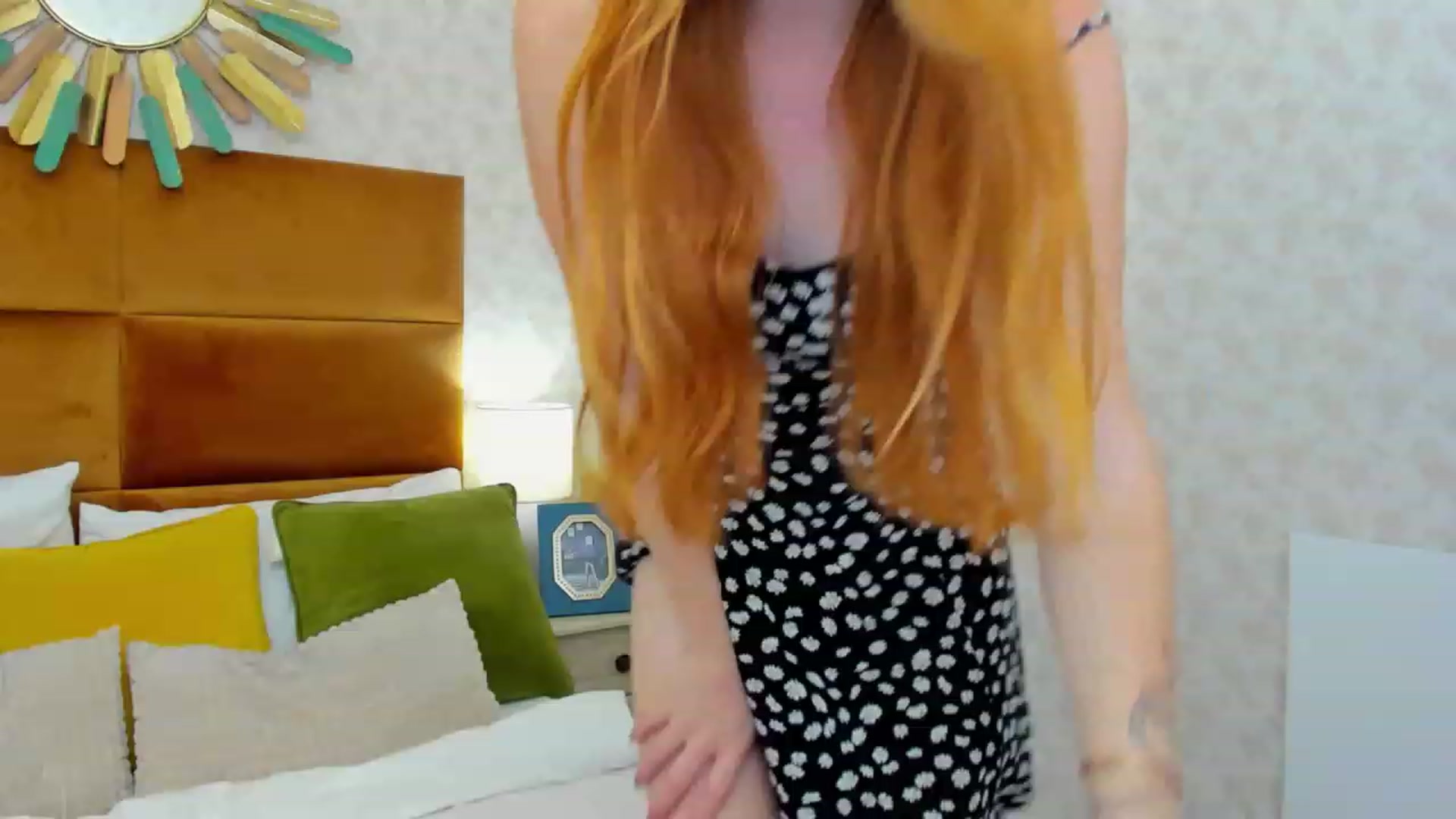 Gallery image thumbnail from MiyaFoxy's myfreecams stream on, 08/18/2023, 17:46 image 14 of 20