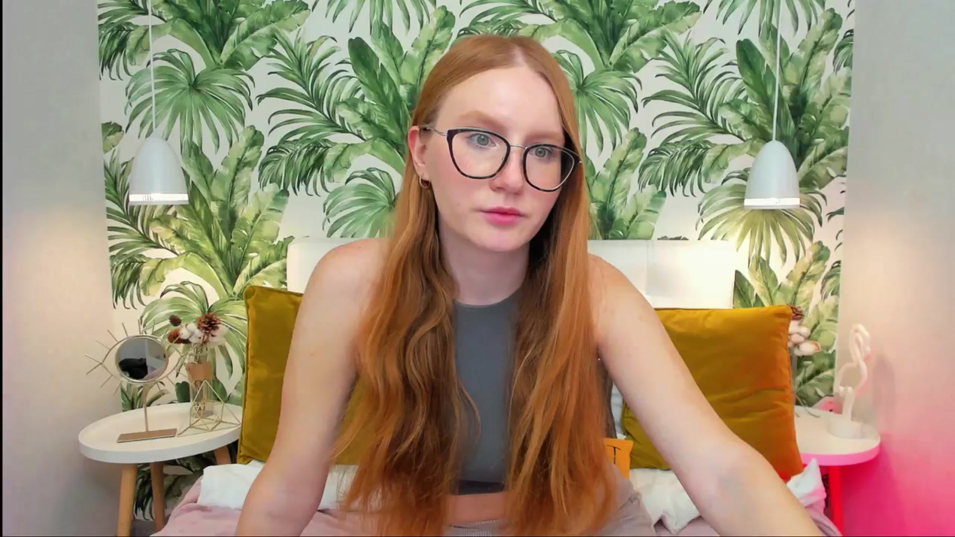Gallery image thumbnail from MiyaFoxy's myfreecams stream on, 10/16/2023, 17:32 image 7 of 20