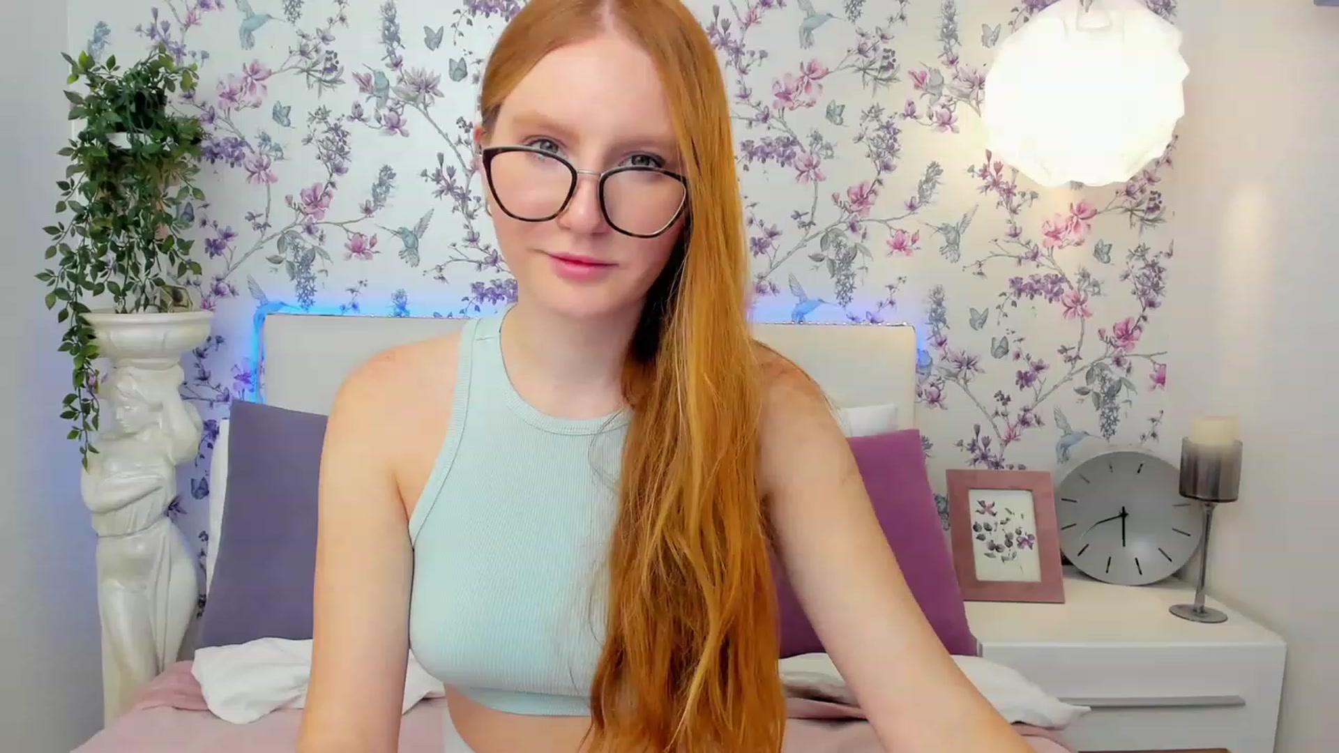 Gallery image thumbnail from MiyaFoxy's myfreecams stream on, 11/18/2023, 15:52 image 2 of 20