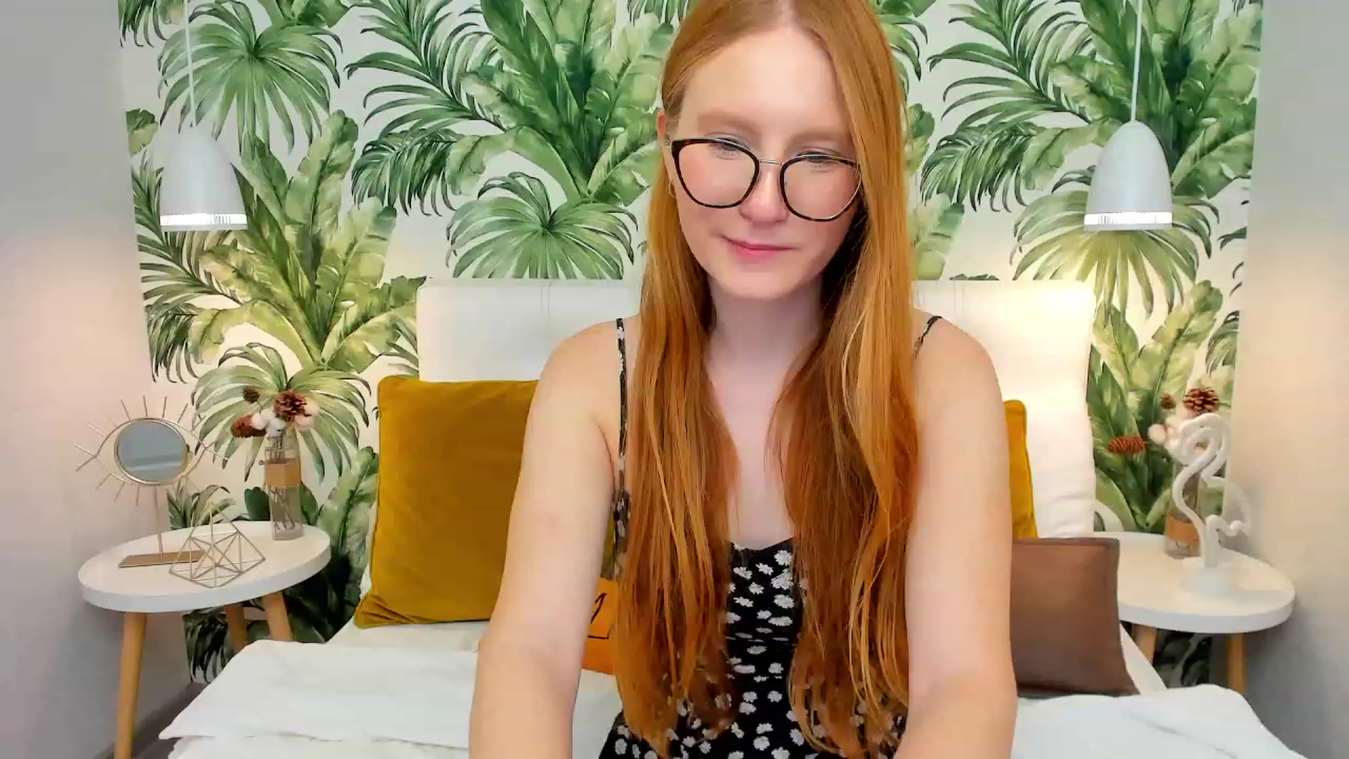 Gallery image thumbnail from MiyaFoxy's myfreecams stream on, 11/27/2023, 19:28 image 15 of 20