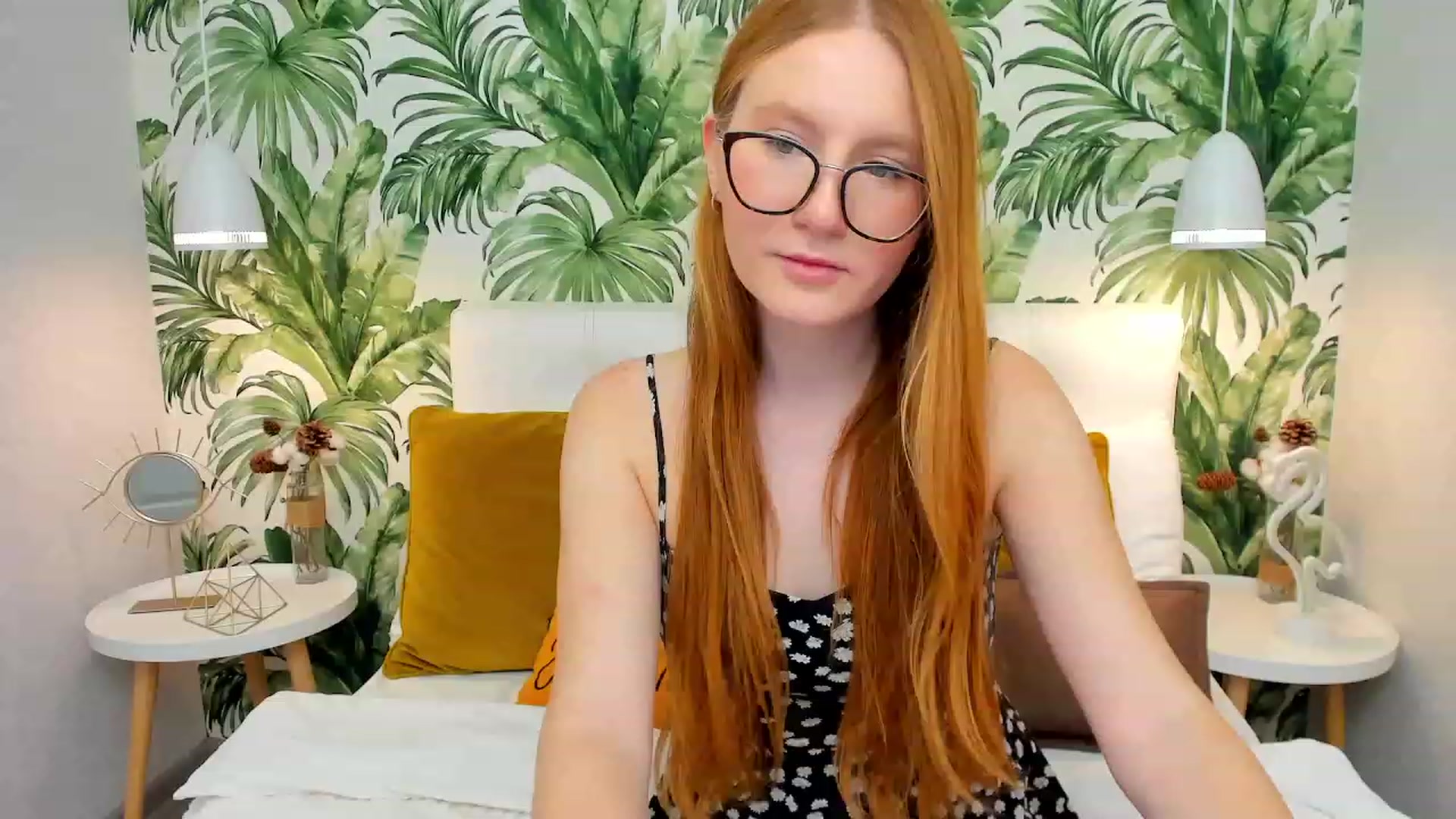Gallery image thumbnail from MiyaFoxy's myfreecams stream on, 11/27/2023, 19:28 image 20 of 20