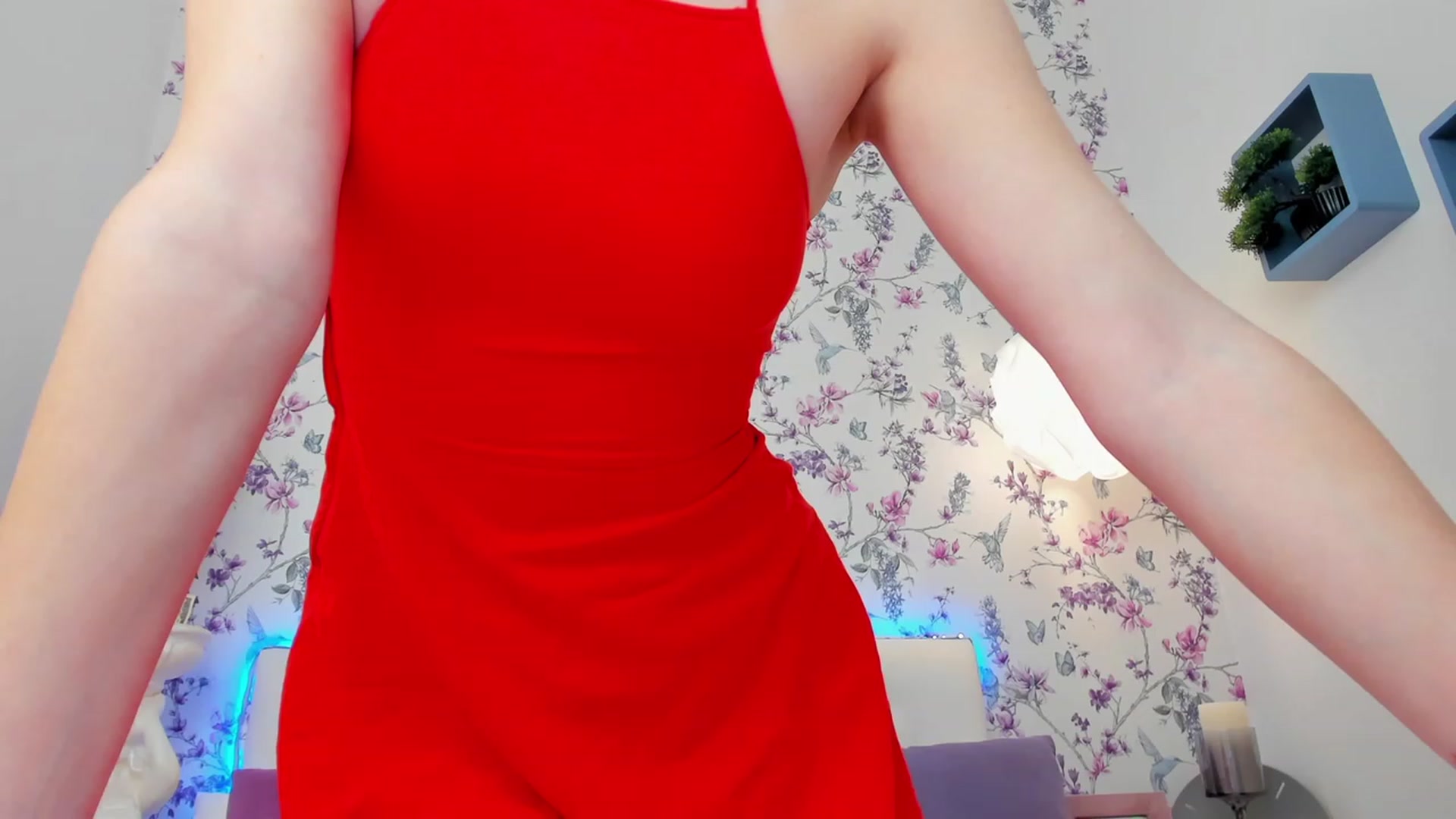 Gallery image thumbnail from MiyaFoxy's myfreecams stream on, 01/20/2024, 19:06 image 11 of 20