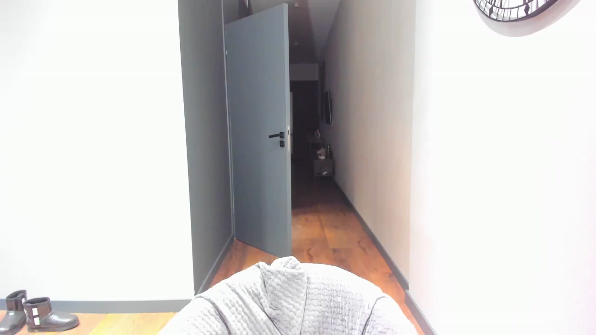 Gallery image thumbnail from Miya_look's myfreecams stream on, 12/27/2022, 14:33 image 16 of 20