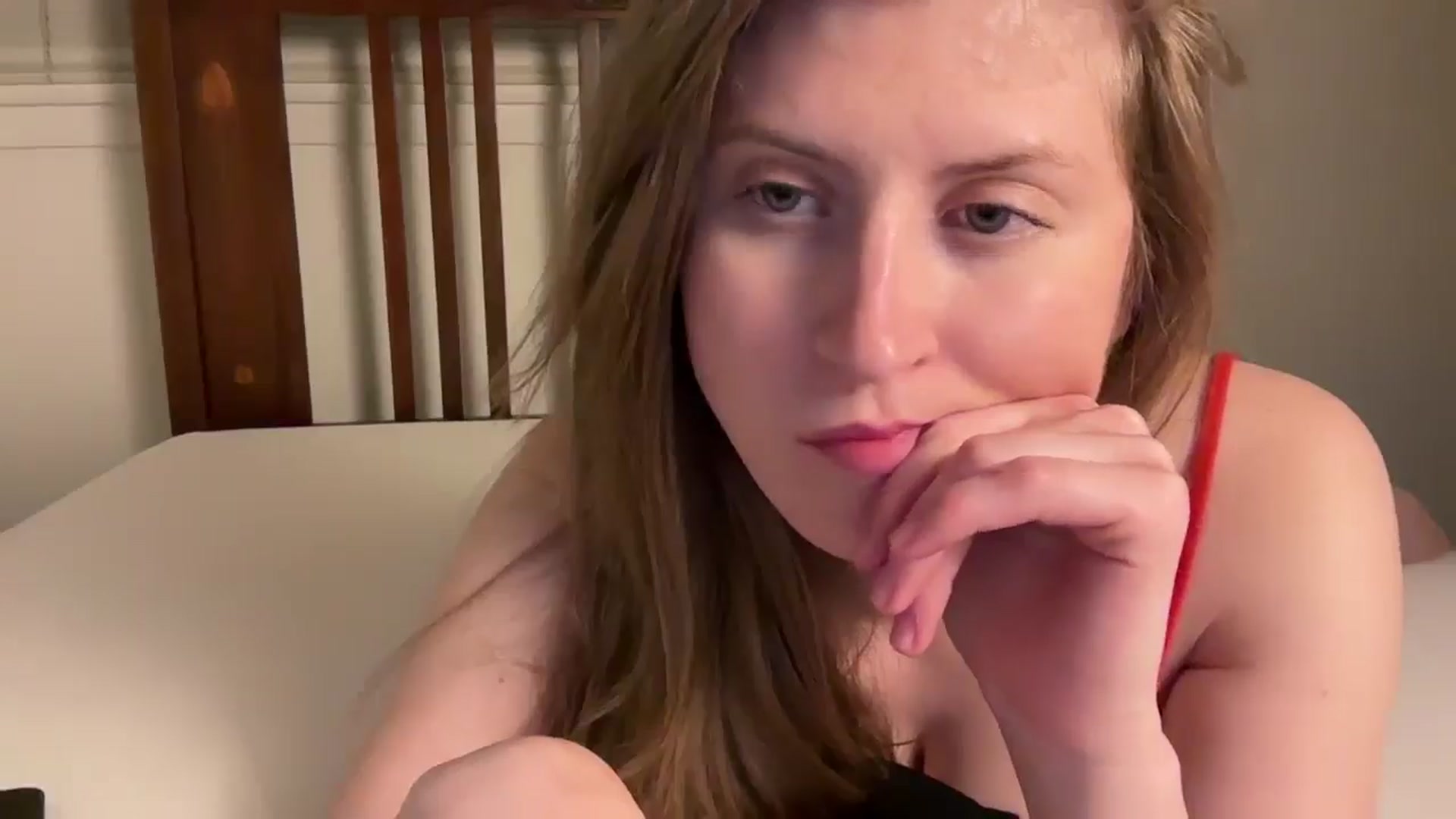 Gallery image thumbnail from Miya_look's myfreecams stream on, 03/31/2026, 08:38 image 18 of 20
