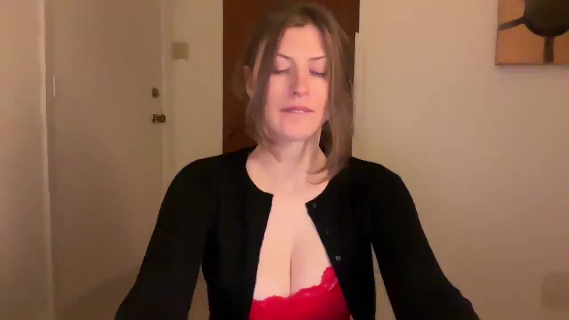 Gallery image thumbnail from Miya_look's myfreecams stream on, 03/31/2026, 08:38 image 10 of 20