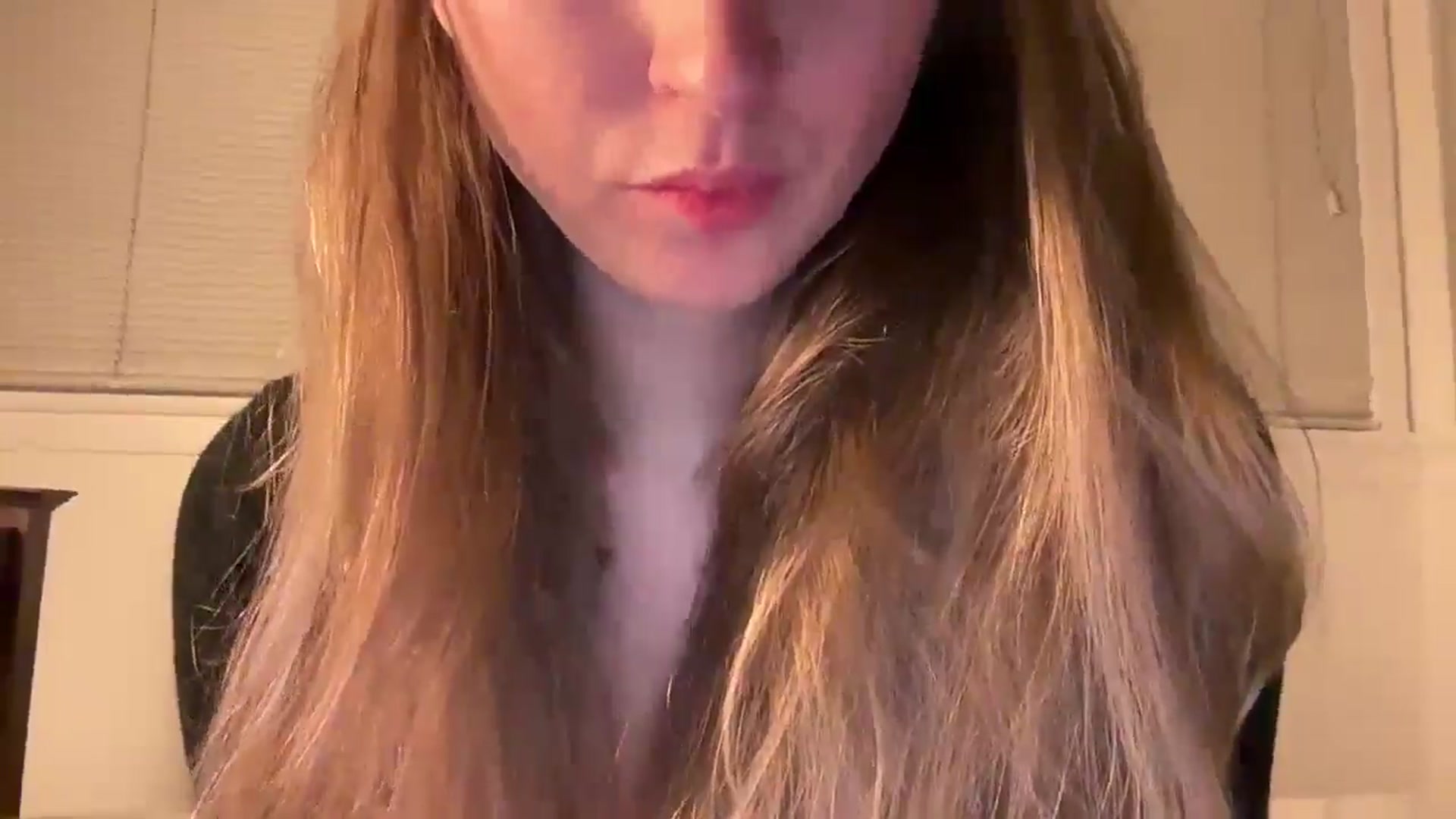 Gallery image thumbnail from Miya_look's myfreecams stream on, 03/31/2026, 10:00 image 6 of 20