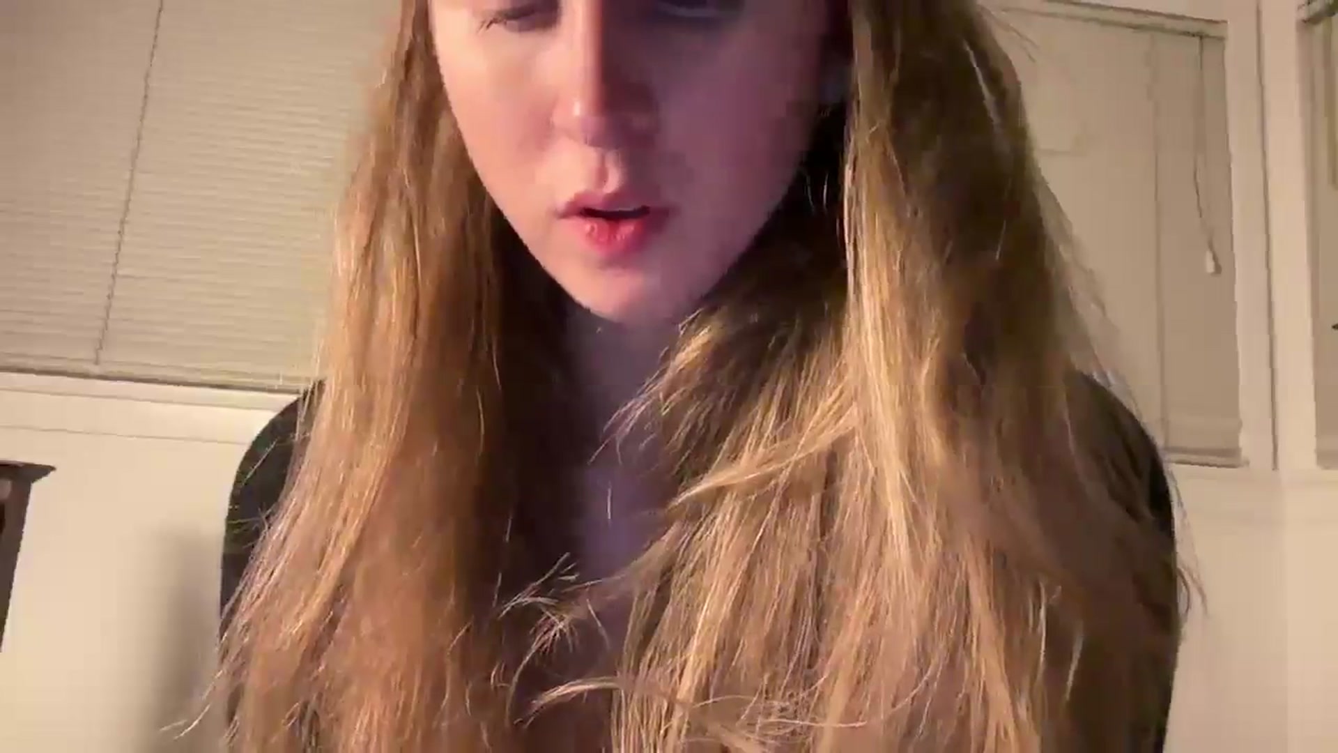 Gallery image thumbnail from Miya_look's myfreecams stream on, 03/31/2026, 10:00 image 13 of 20