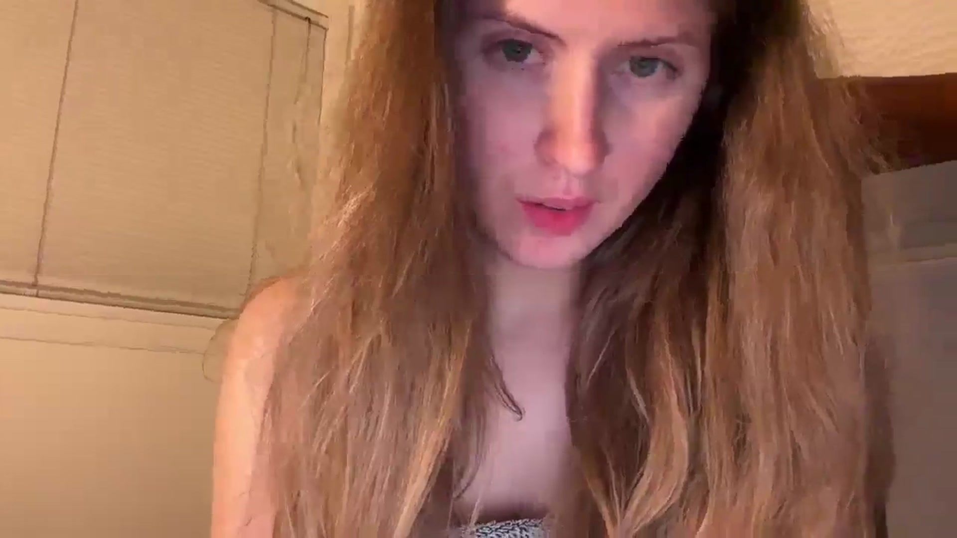 Gallery image thumbnail from Miya_look's myfreecams stream on, 03/31/2026, 11:47 image 5 of 20