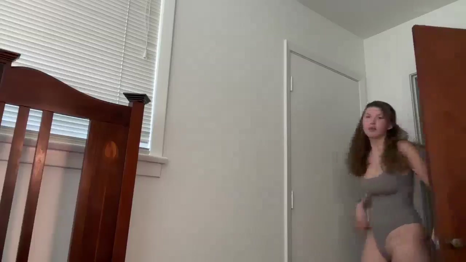Gallery image thumbnail from Miya_look's myfreecams stream on, 04/08/2026, 19:55 image 20 of 20