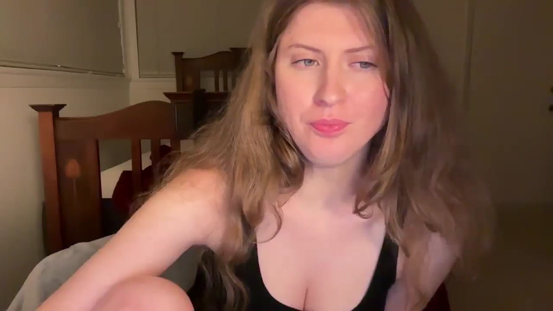 Gallery image thumbnail from Miya_look's myfreecams stream on, 05/01/2026, 06:42 image 13 of 20
