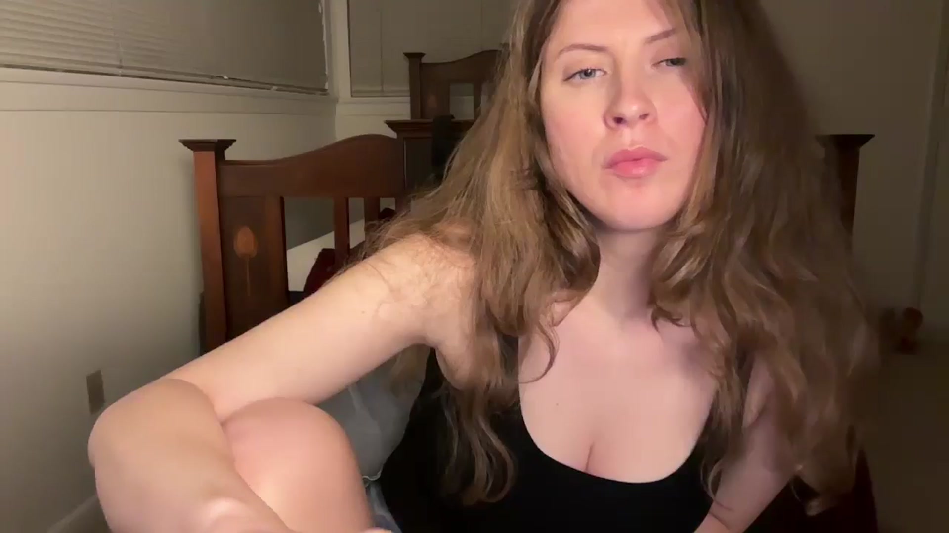Gallery image thumbnail from Miya_look's myfreecams stream on, 05/01/2026, 06:42 image 16 of 20