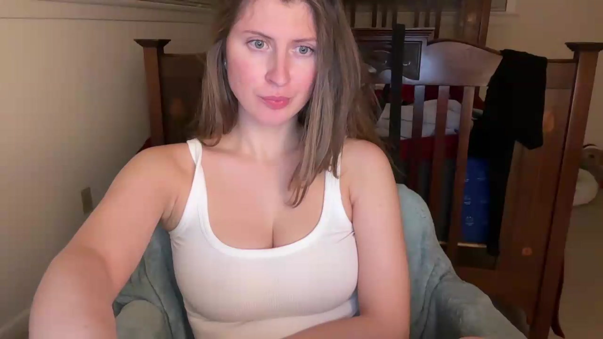 Gallery image thumbnail from Miya_look's myfreecams stream on, 05/16/2026, 08:42 image 13 of 20
