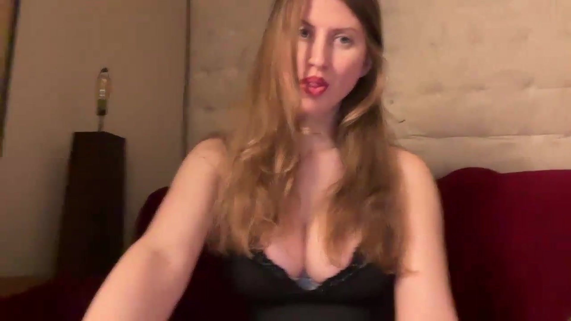 Gallery image thumbnail from Miya_look's myfreecams stream on, 05/22/2026, 08:03 image 5 of 20