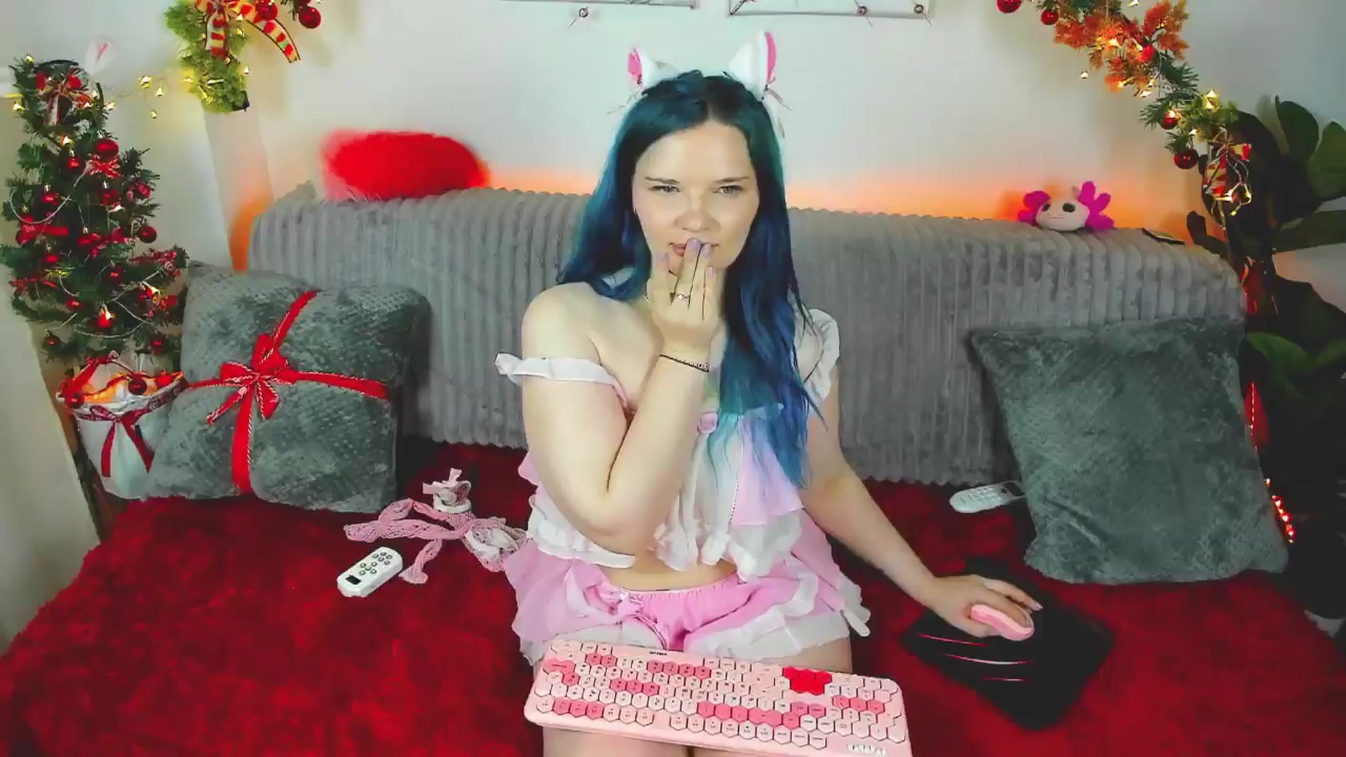 Gallery image thumbnail from MiyukiShiba's myfreecams stream on, 11/30/2024, 13:33 image 11 of 20