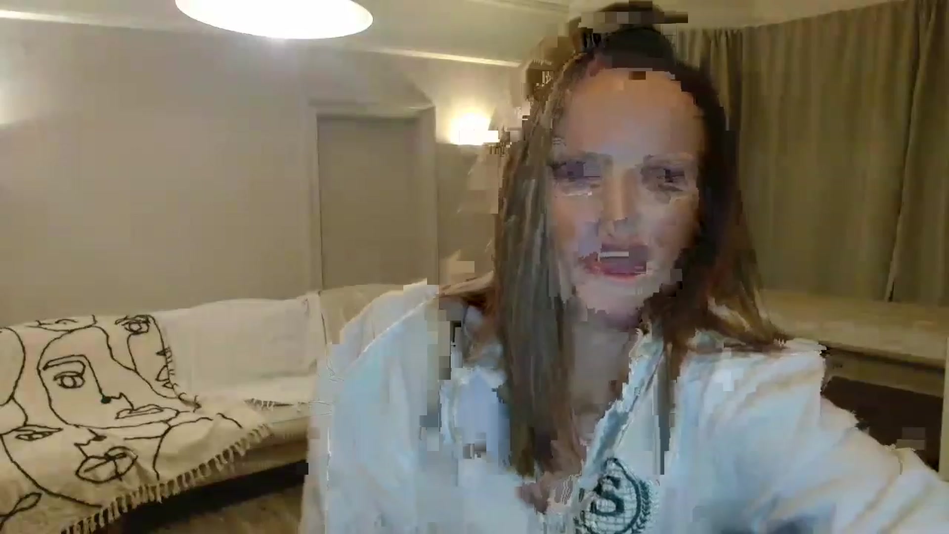 Gallery image thumbnail from Miz_Honey's myfreecams stream on, 01/08/2023, 17:43 image 17 of 20