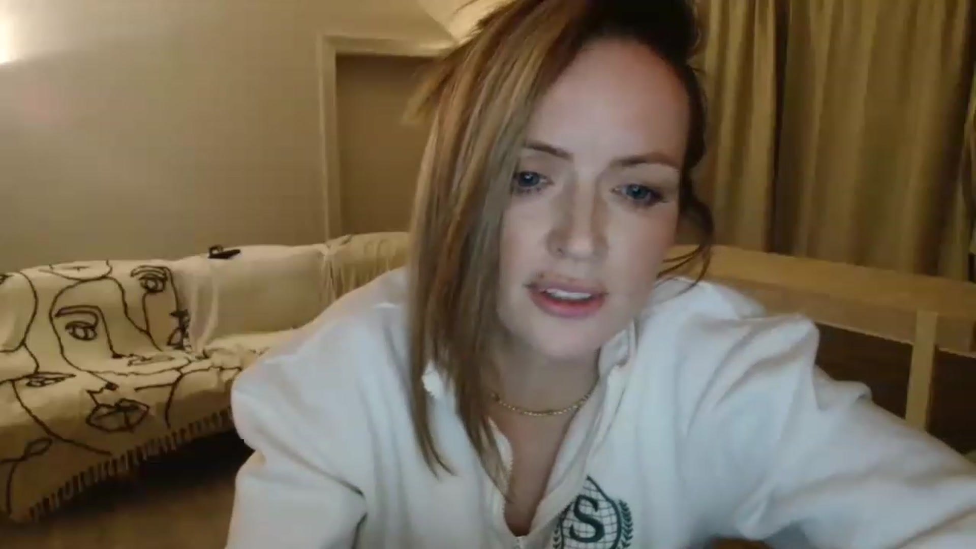 Gallery image thumbnail from Miz_Honey's myfreecams stream on, 01/08/2023, 22:15 image 18 of 20