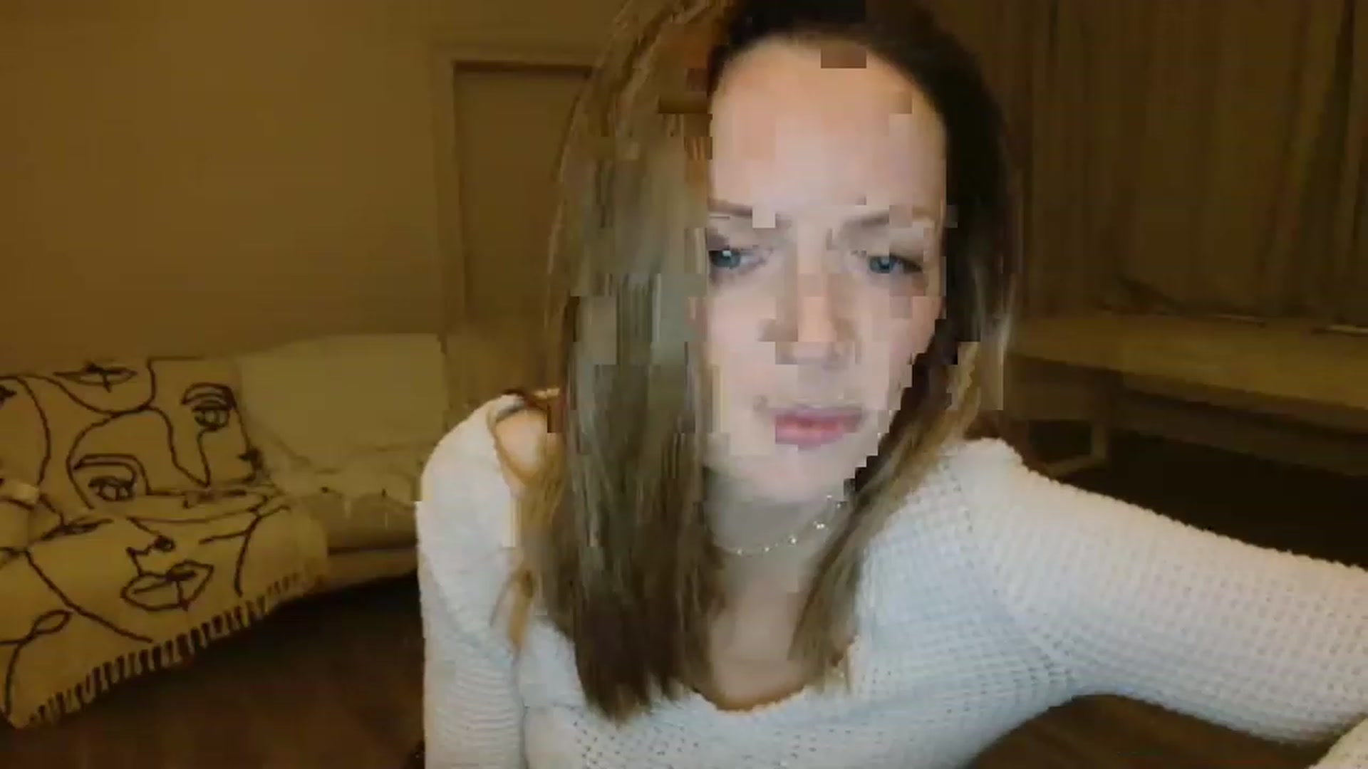 Gallery image thumbnail from Miz_Honey's myfreecams stream on, 01/09/2023, 19:10 image 8 of 20