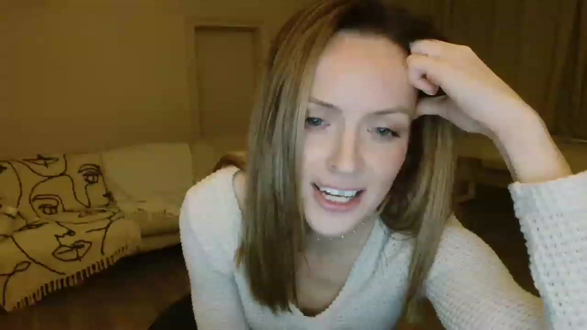 Gallery image thumbnail from Miz_Honey's myfreecams stream on, 01/09/2023, 19:10 image 3 of 20