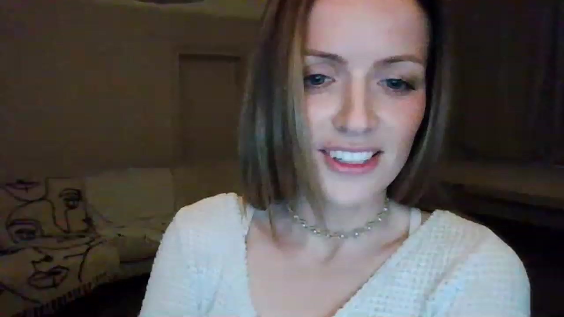 Gallery image thumbnail from Miz_Honey's myfreecams stream on, 01/09/2023, 19:10 image 14 of 20