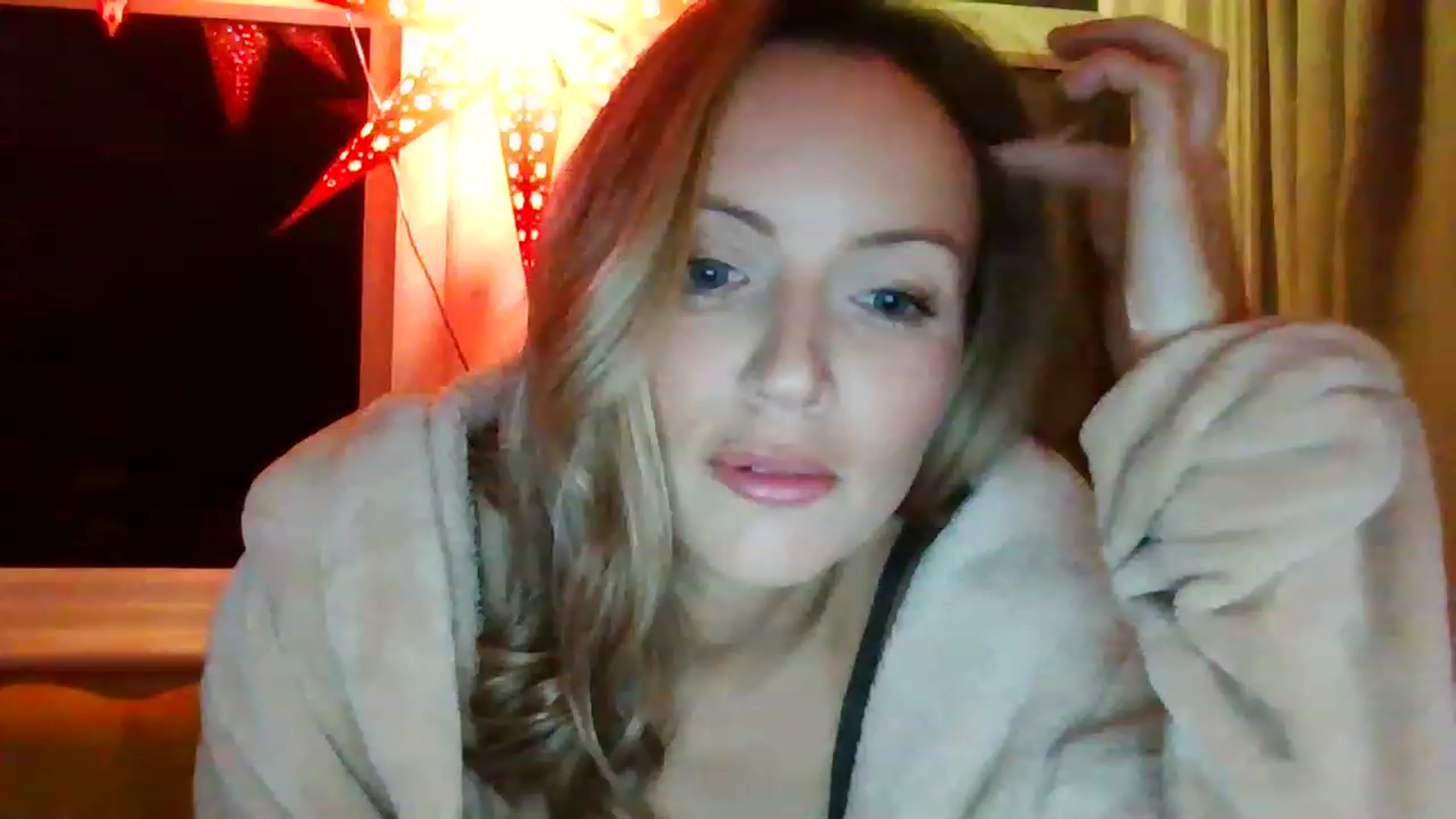 Gallery image thumbnail from Miz_Honey's myfreecams stream on, 02/04/2023, 23:59 image 1 of 20