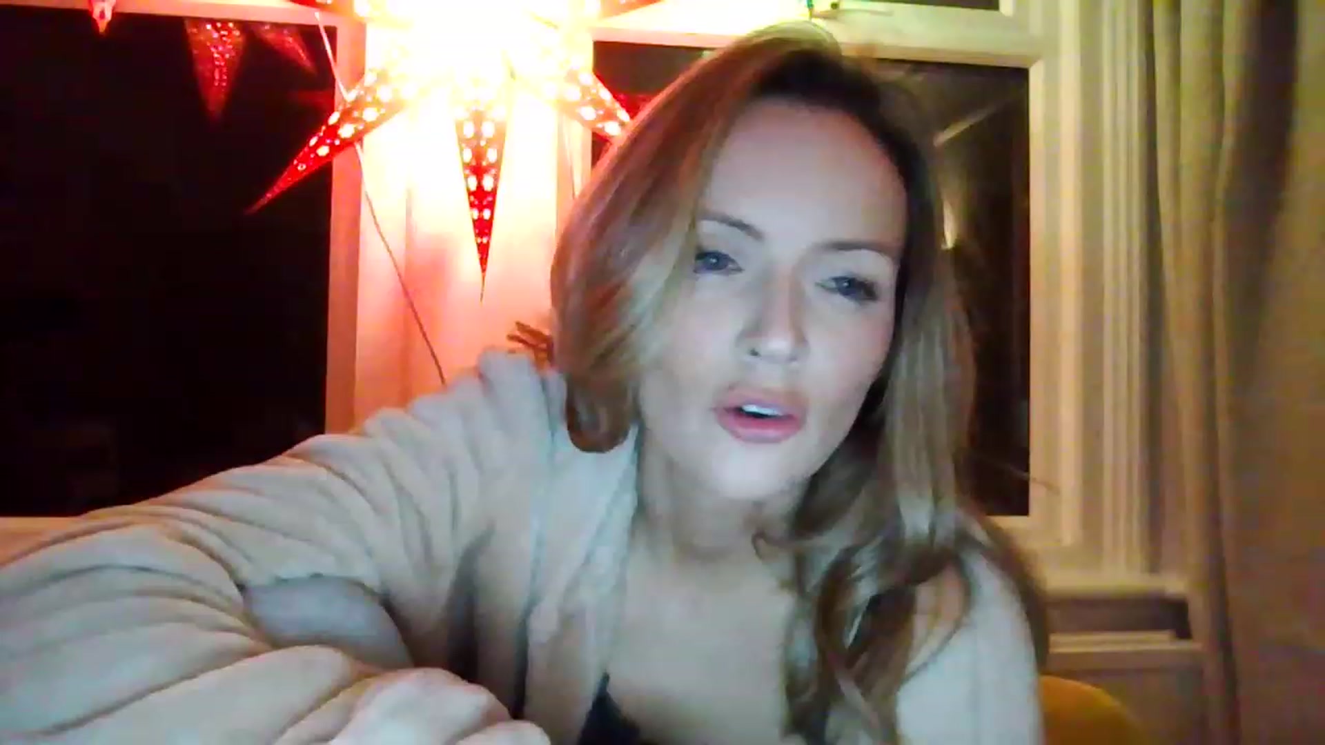 Gallery image thumbnail from Miz_Honey's myfreecams stream on, 02/04/2023, 23:59 image 3 of 20