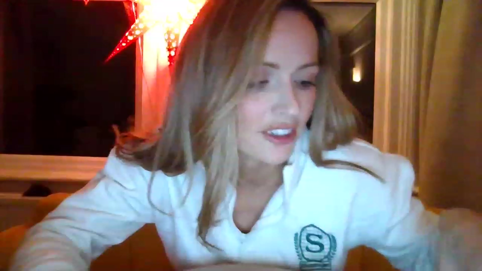 Gallery image thumbnail from Miz_Honey's myfreecams stream on, 02/05/2023, 20:04 image 15 of 20