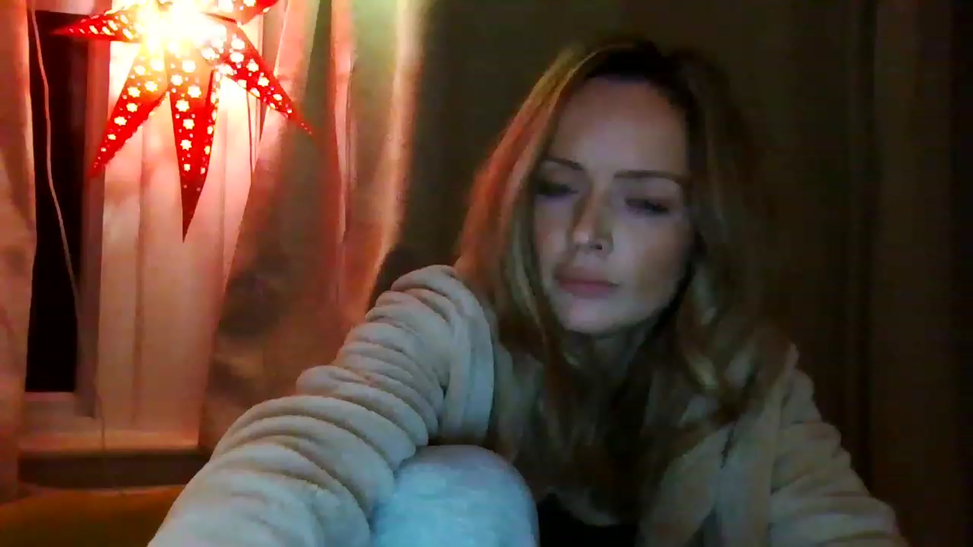 Gallery image thumbnail from Miz_Honey's myfreecams stream on, 02/11/2023, 19:26 image 13 of 20
