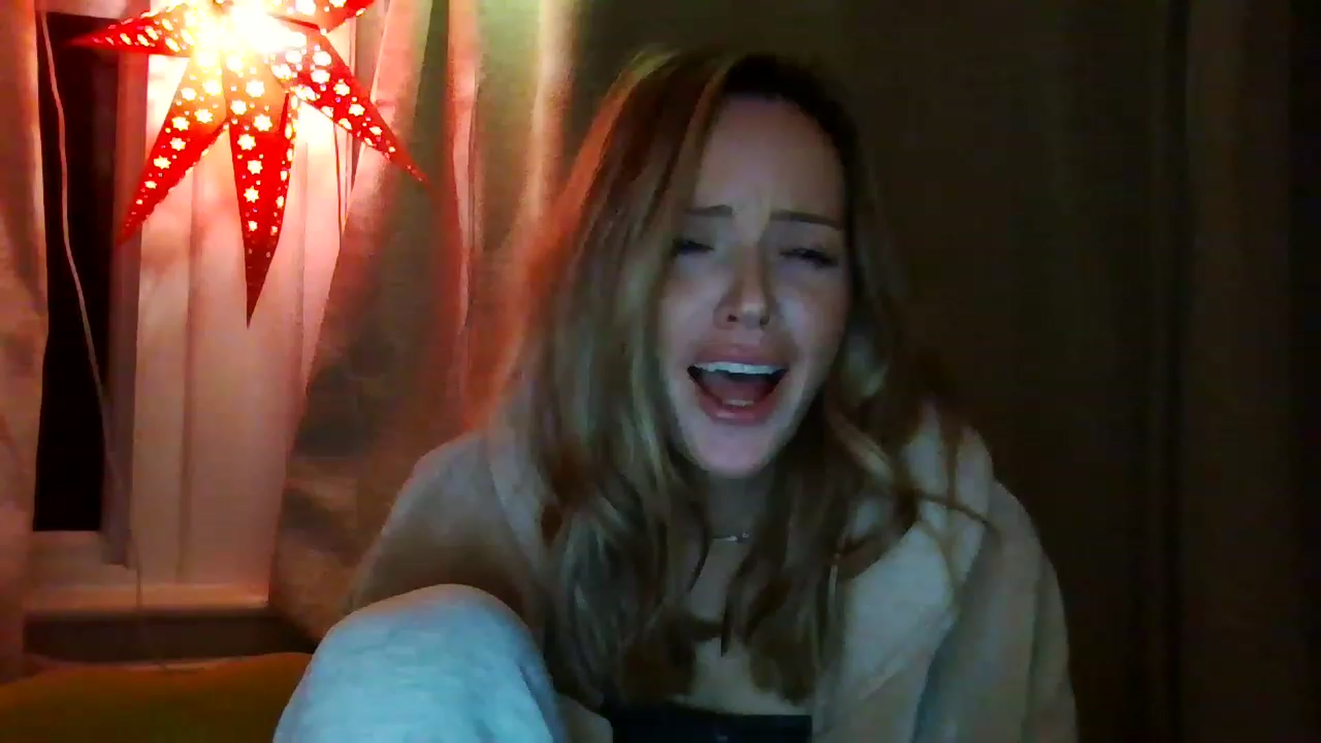 Gallery image thumbnail from Miz_Honey's myfreecams stream on, 02/11/2023, 19:26 image 11 of 20
