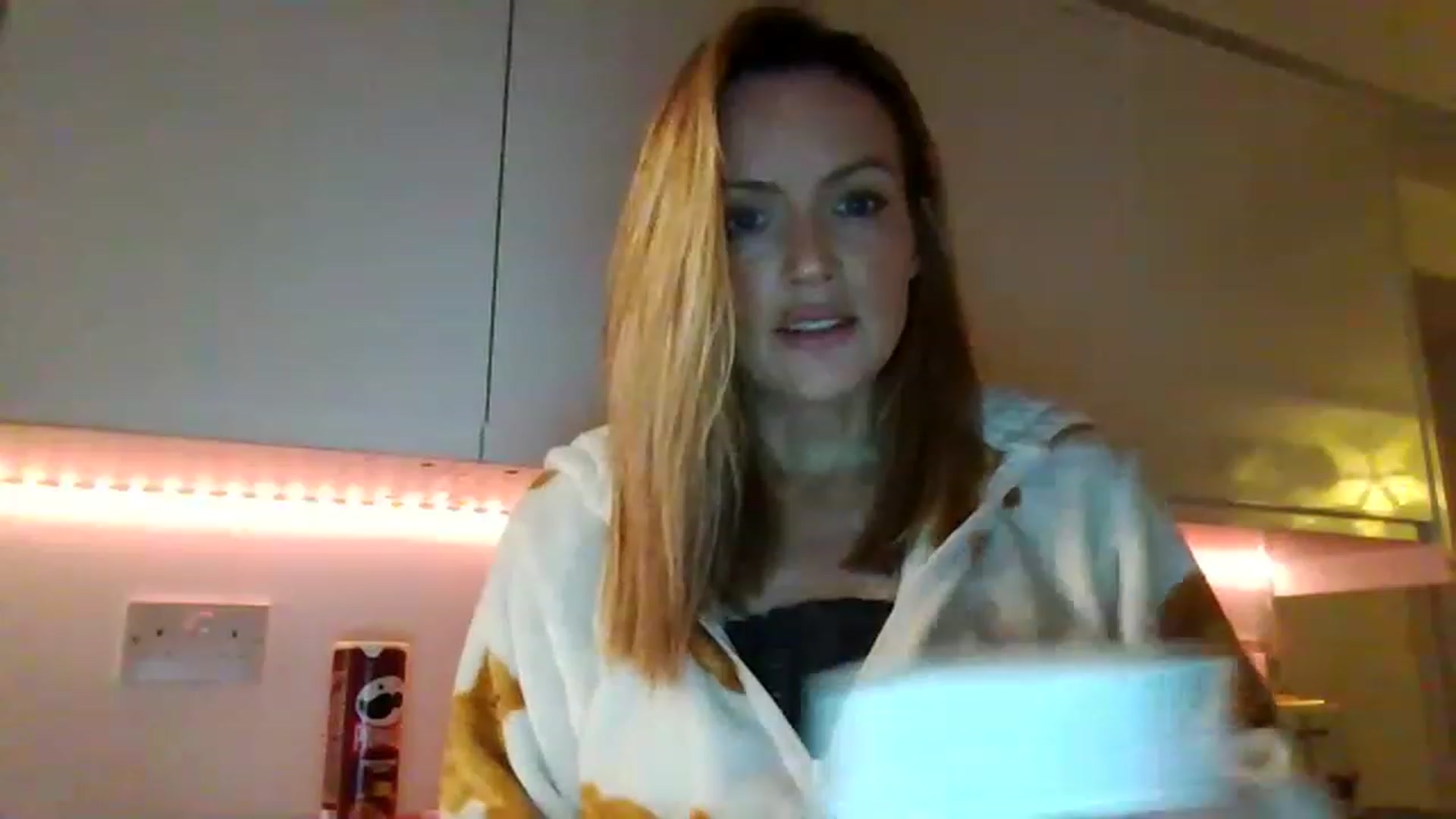 Gallery image thumbnail from Miz_Honey's myfreecams stream on, 02/14/2023, 19:23 image 5 of 20