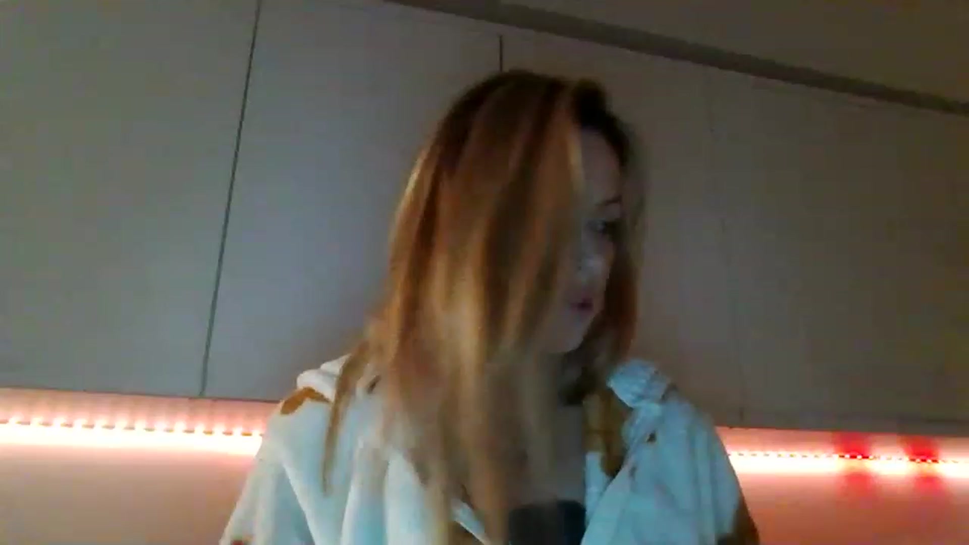 Gallery image thumbnail from Miz_Honey's myfreecams stream on, 02/14/2023, 19:23 image 9 of 20