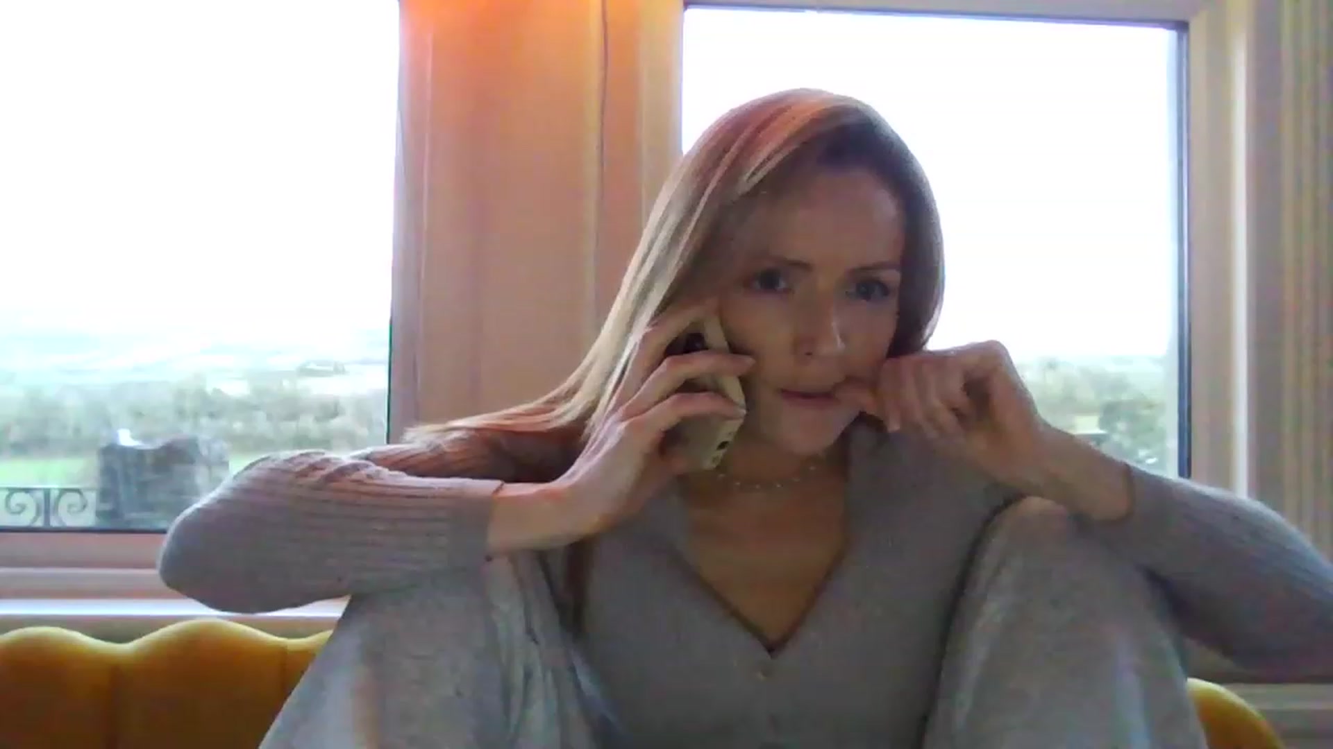Gallery image thumbnail from Miz_Honey's myfreecams stream on, 02/19/2023, 17:51 image 3 of 20