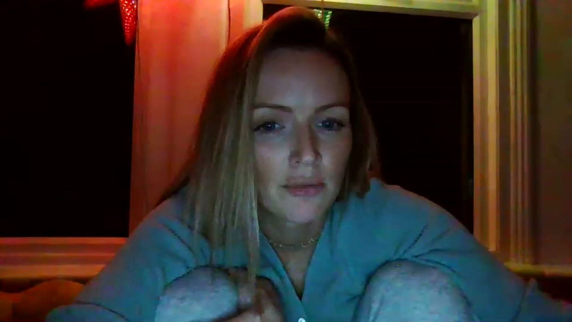 Gallery image thumbnail from Miz_Honey's myfreecams stream on, 02/19/2023, 20:15 image 6 of 20