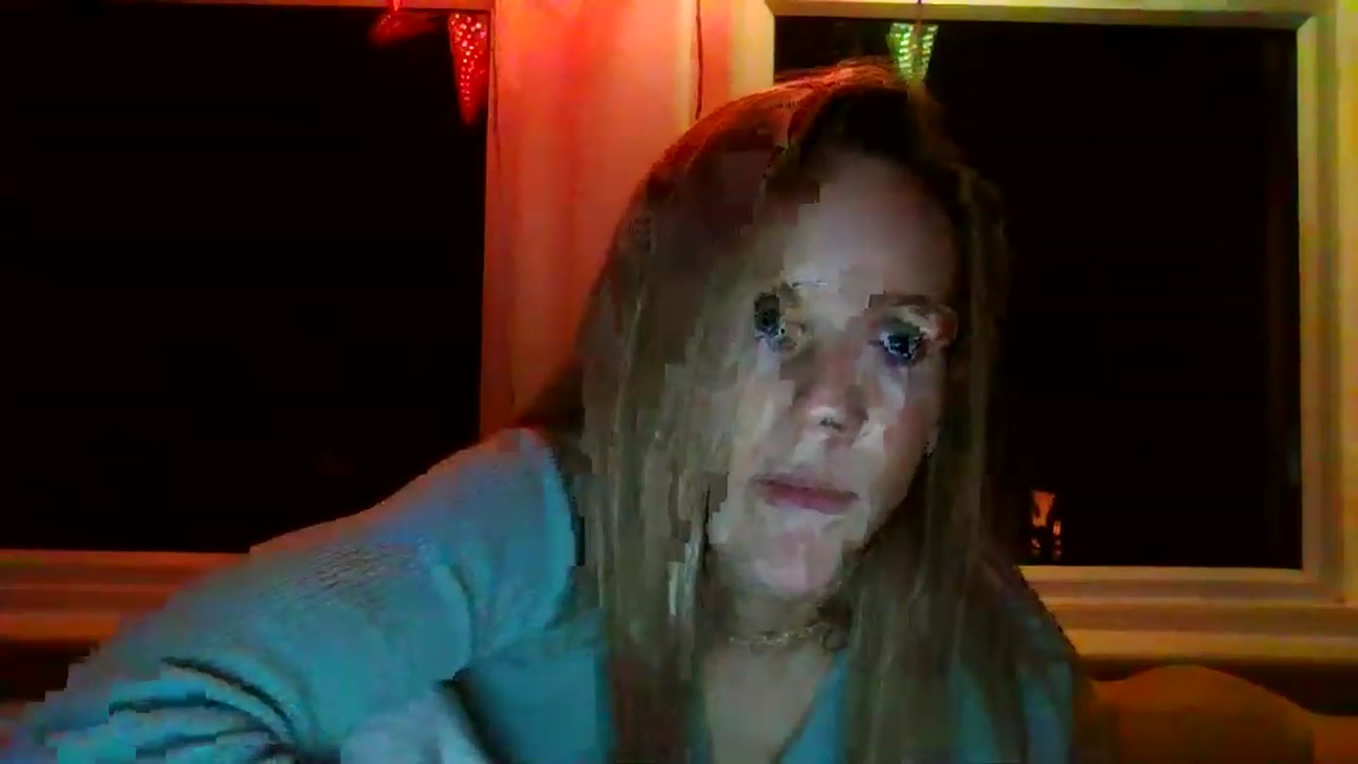 Gallery image thumbnail from Miz_Honey's myfreecams stream on, 02/19/2023, 21:49 image 15 of 20
