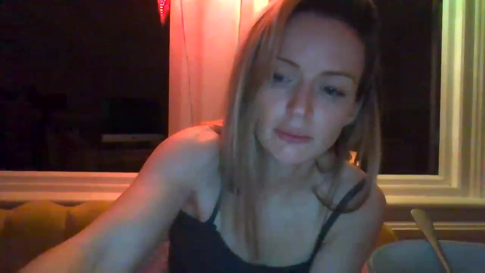 Gallery image thumbnail from Miz_Honey's myfreecams stream on, 02/20/2023, 21:49 image 15 of 20