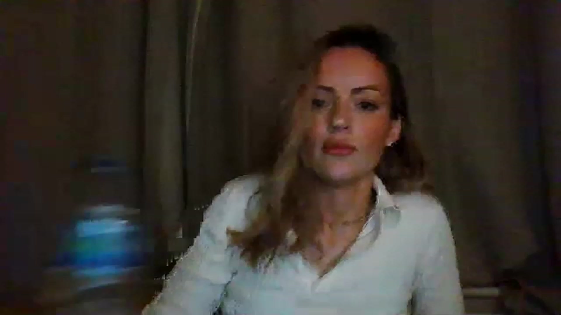 Gallery image thumbnail from Miz_Honey's myfreecams stream on, 03/01/2023, 23:12 image 17 of 20