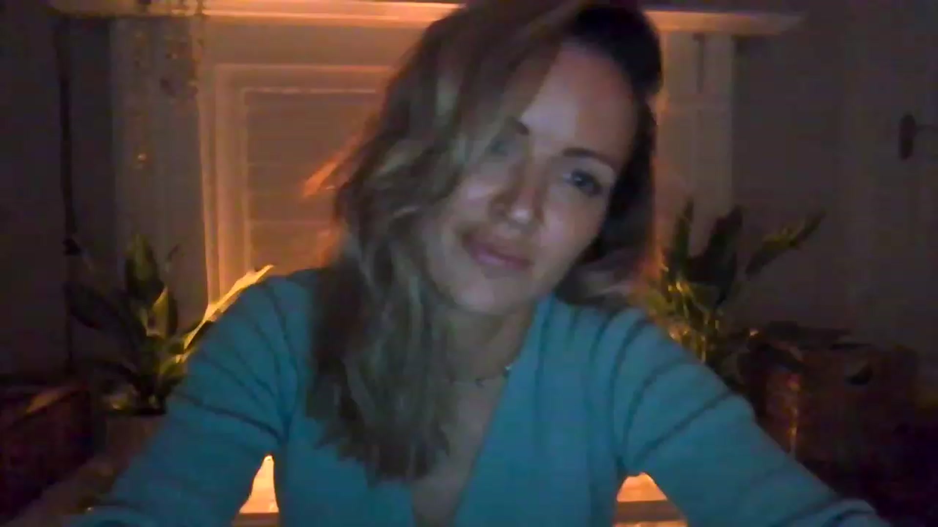 Gallery image thumbnail from Miz_Honey's myfreecams stream on, 03/06/2023, 22:01 image 6 of 20