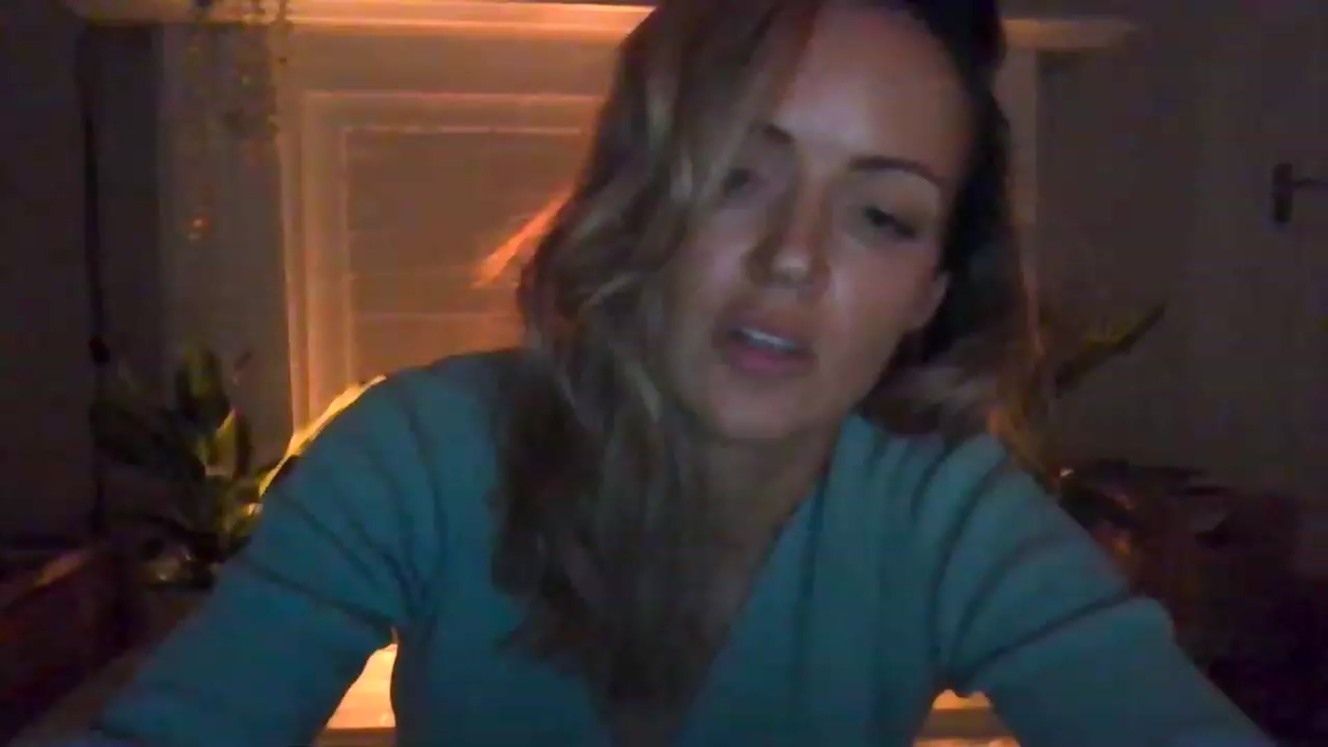 Gallery image thumbnail from Miz_Honey's myfreecams stream on, 03/06/2023, 22:01 image 10 of 20