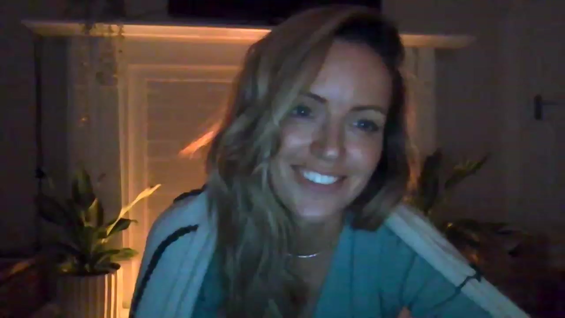 Gallery image thumbnail from Miz_Honey's myfreecams stream on, 03/06/2023, 22:01 image 19 of 20