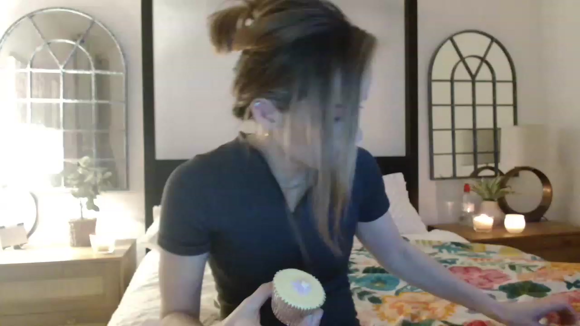 Gallery image thumbnail from Miz_Honey's myfreecams stream on, 03/31/2023, 21:12 image 13 of 20