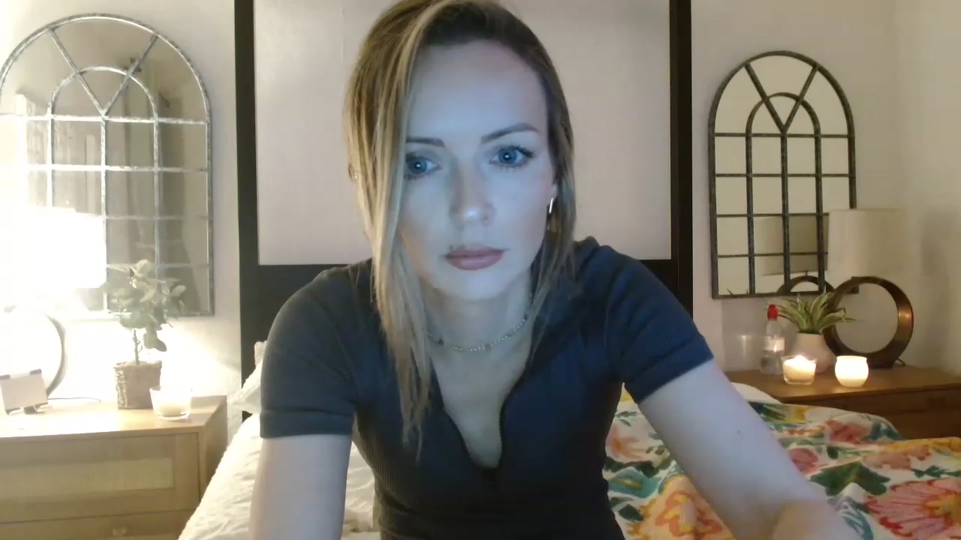 Gallery image thumbnail from Miz_Honey's myfreecams stream on, 03/31/2023, 21:12 image 16 of 20
