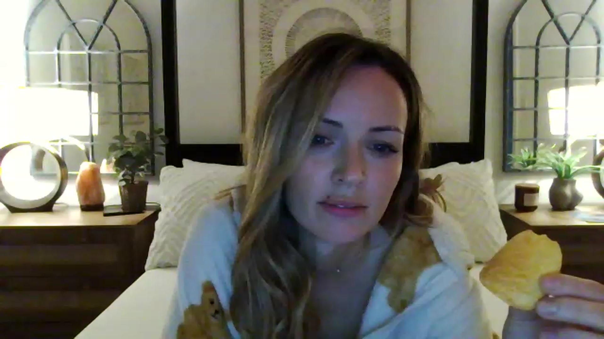 Gallery image thumbnail from Miz_Honey's myfreecams stream on, 07/03/2023, 18:04 image 18 of 20