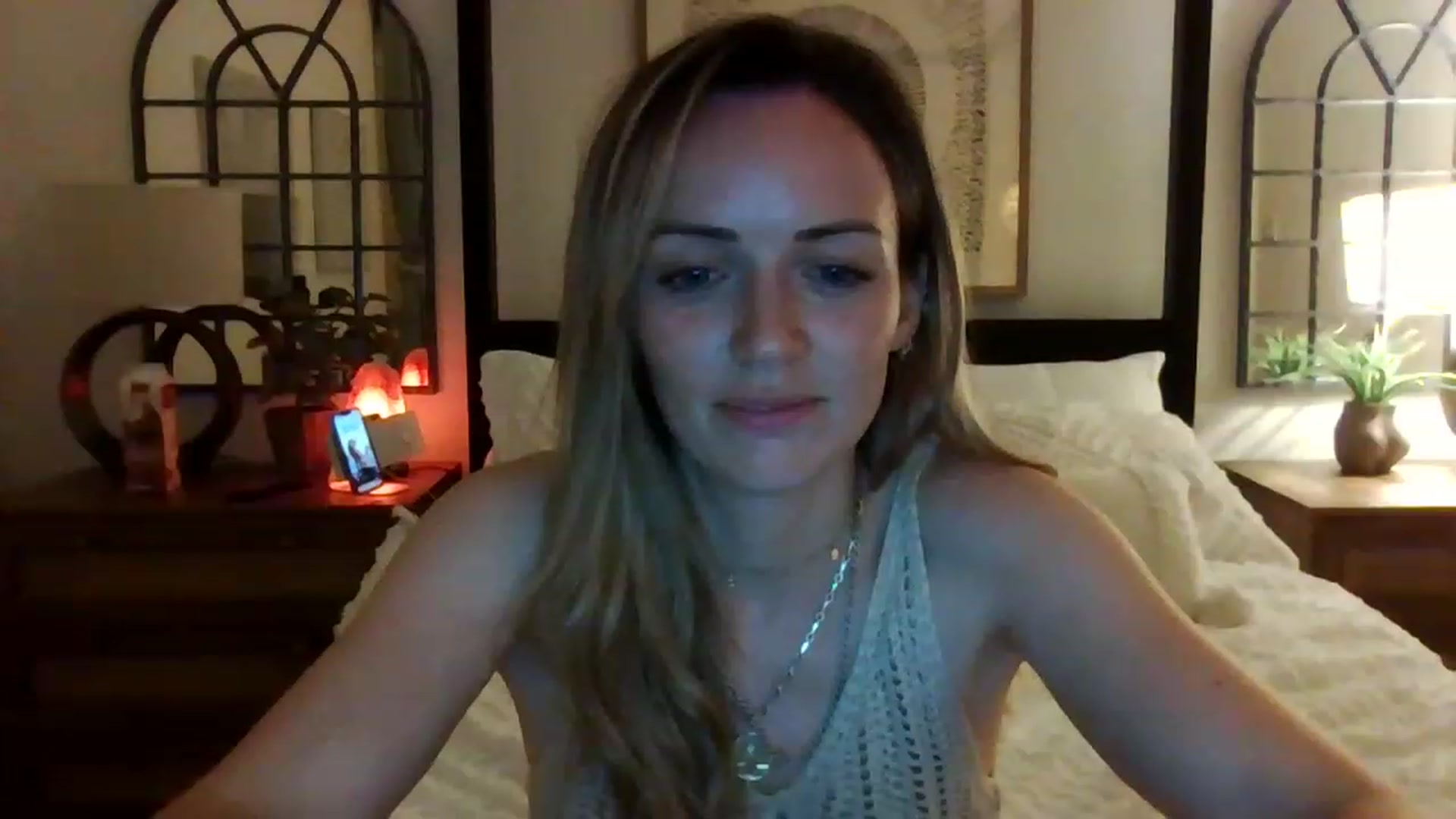 Gallery image thumbnail from Miz_Honey's myfreecams stream on, 07/10/2023, 22:11 image 13 of 20