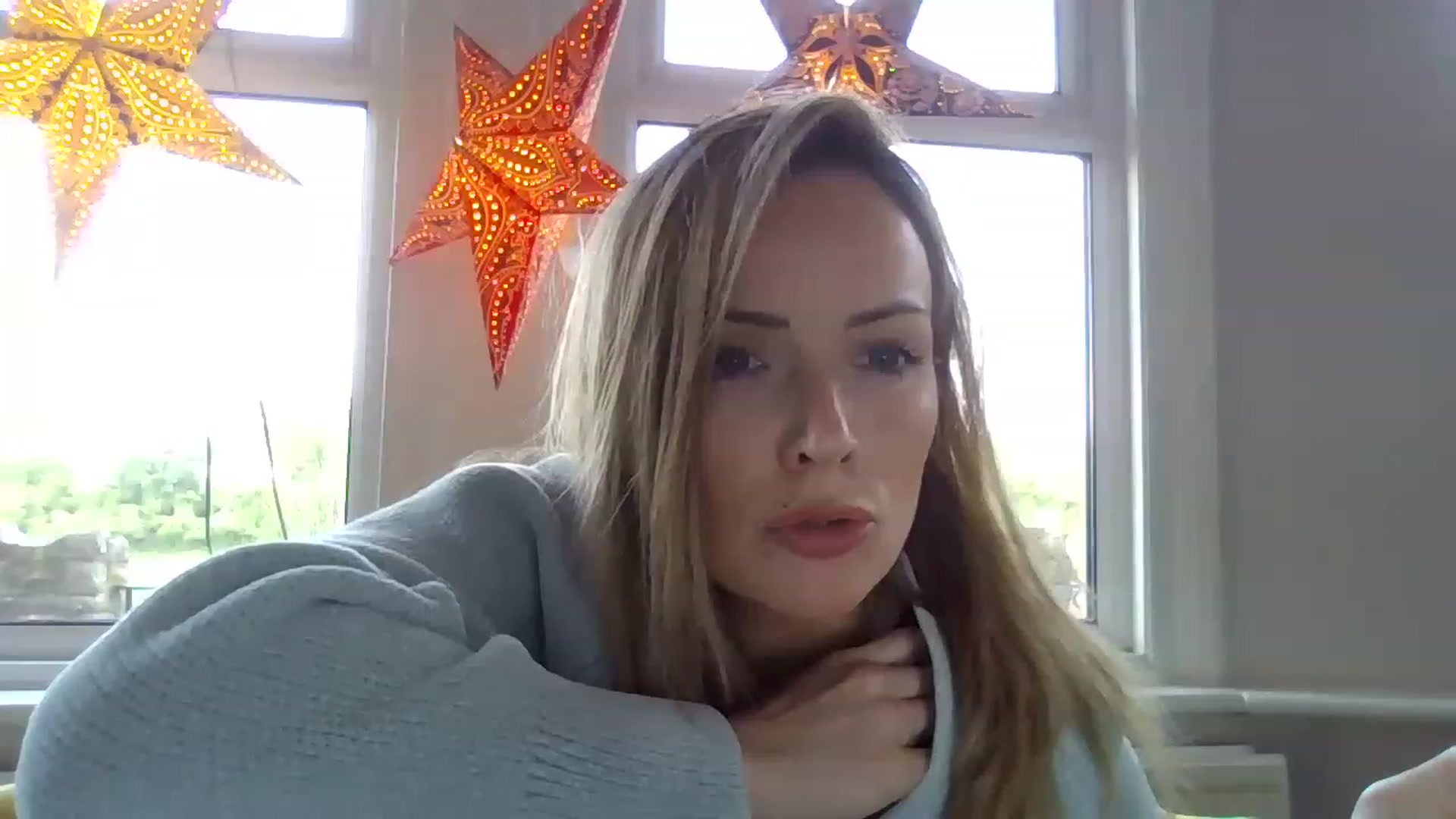 Gallery image thumbnail from Miz_Honey's myfreecams stream on, 07/17/2023, 18:05 image 9 of 20