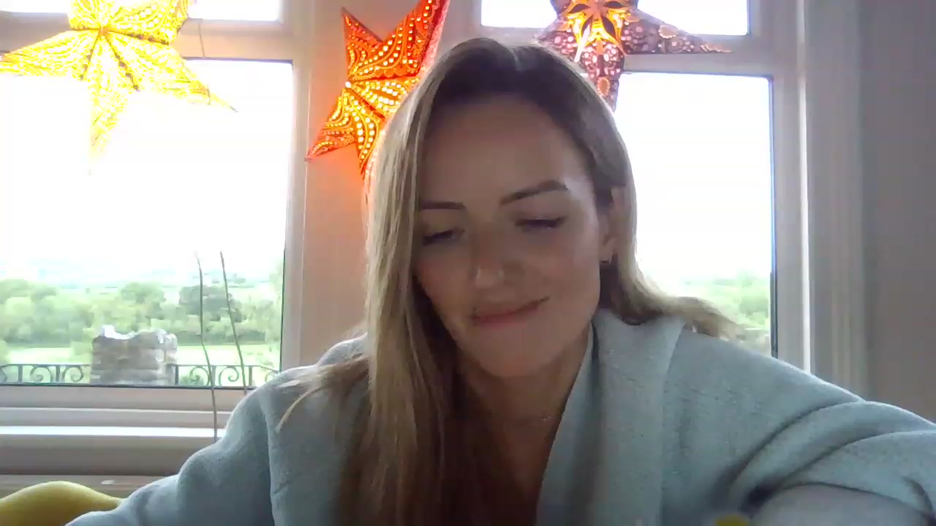 Gallery image thumbnail from Miz_Honey's myfreecams stream on, 07/17/2023, 20:02 image 7 of 20