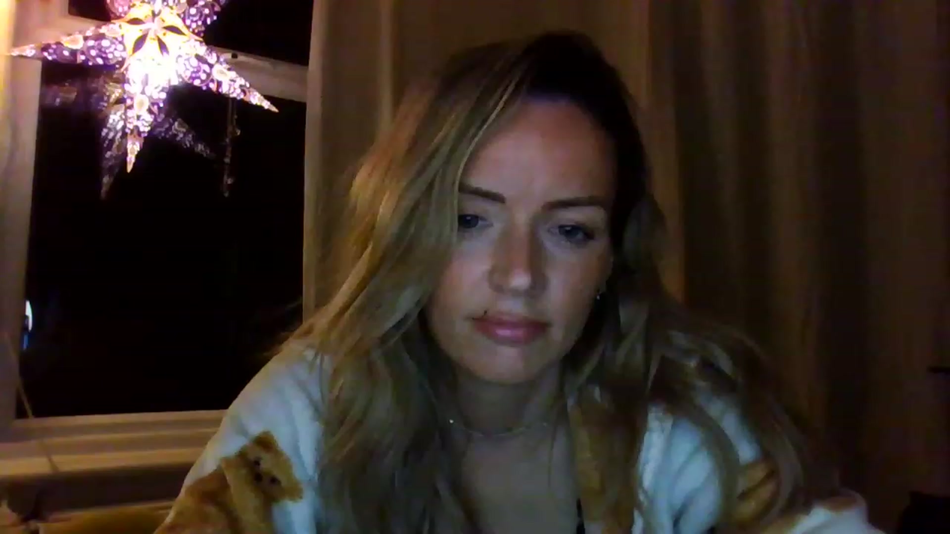 Gallery image thumbnail from Miz_Honey's myfreecams stream on, 08/03/2023, 21:51 image 11 of 20