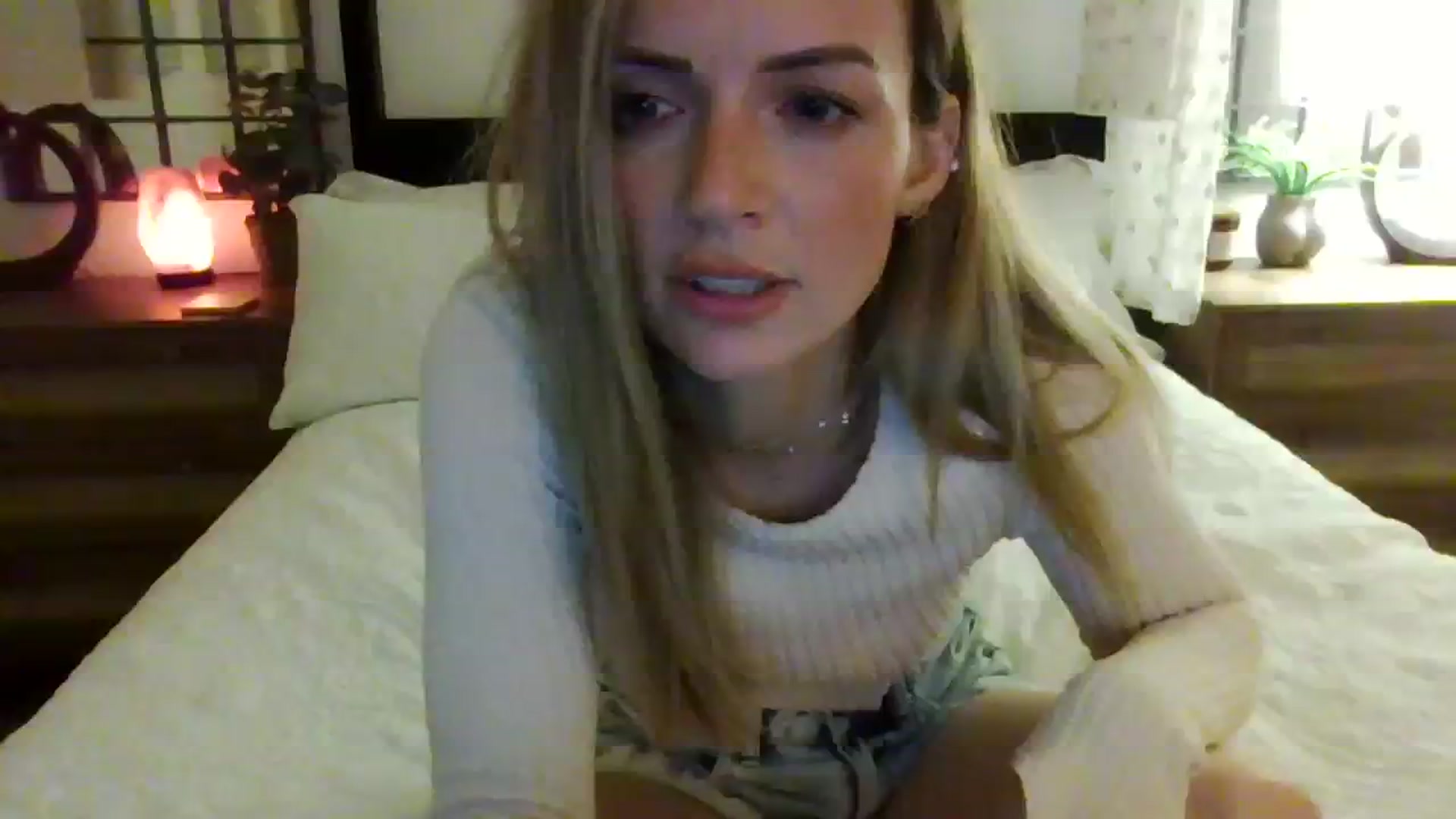 Gallery image thumbnail from Miz_Honey's myfreecams stream on, 08/11/2023, 22:02 image 10 of 20