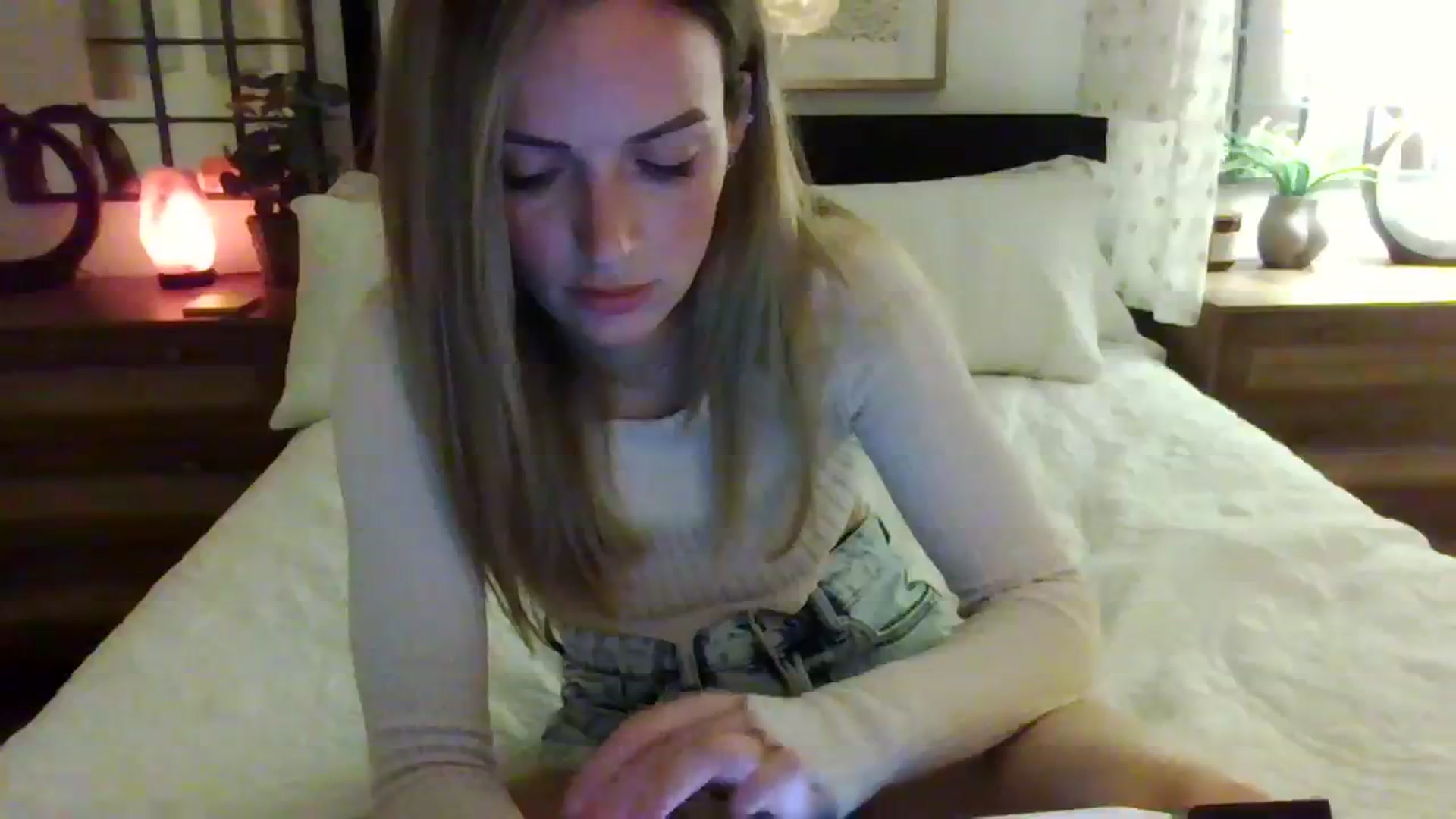 Gallery image thumbnail from Miz_Honey's myfreecams stream on, 08/11/2023, 22:02 image 13 of 20