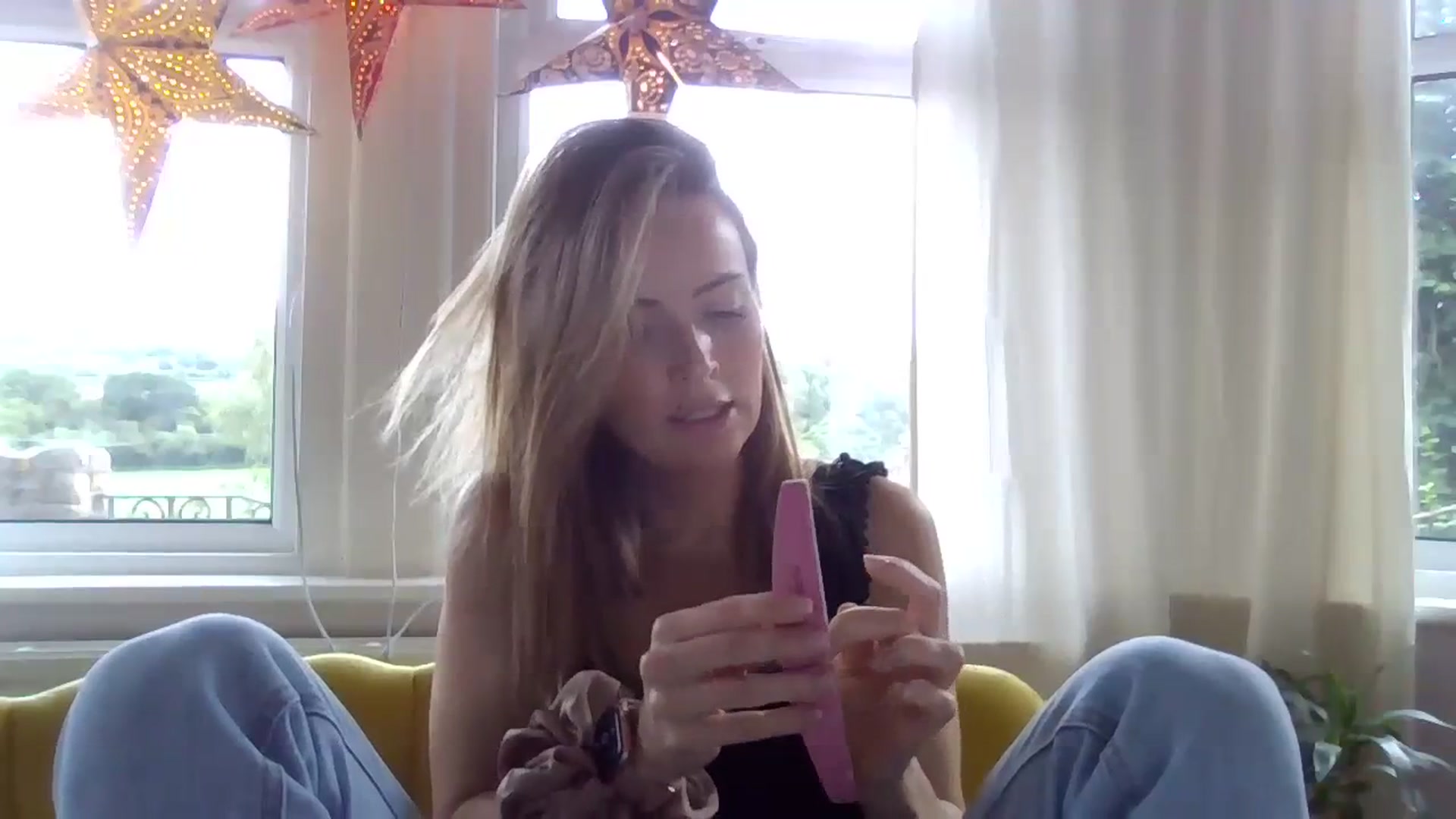 Gallery image thumbnail from Miz_Honey's myfreecams stream on, 08/13/2023, 13:01 image 18 of 20