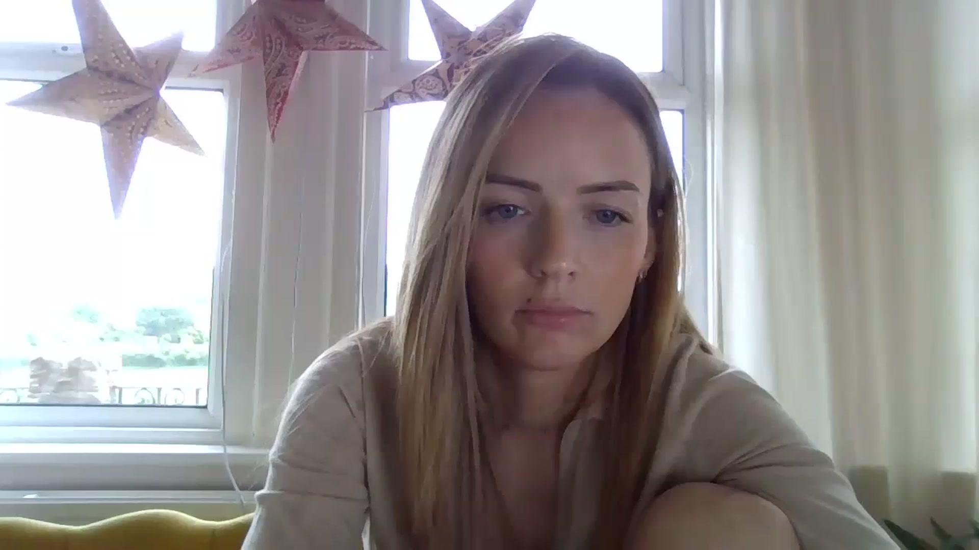 Gallery image thumbnail from Miz_Honey's myfreecams stream on, 08/17/2023, 14:39 image 14 of 20